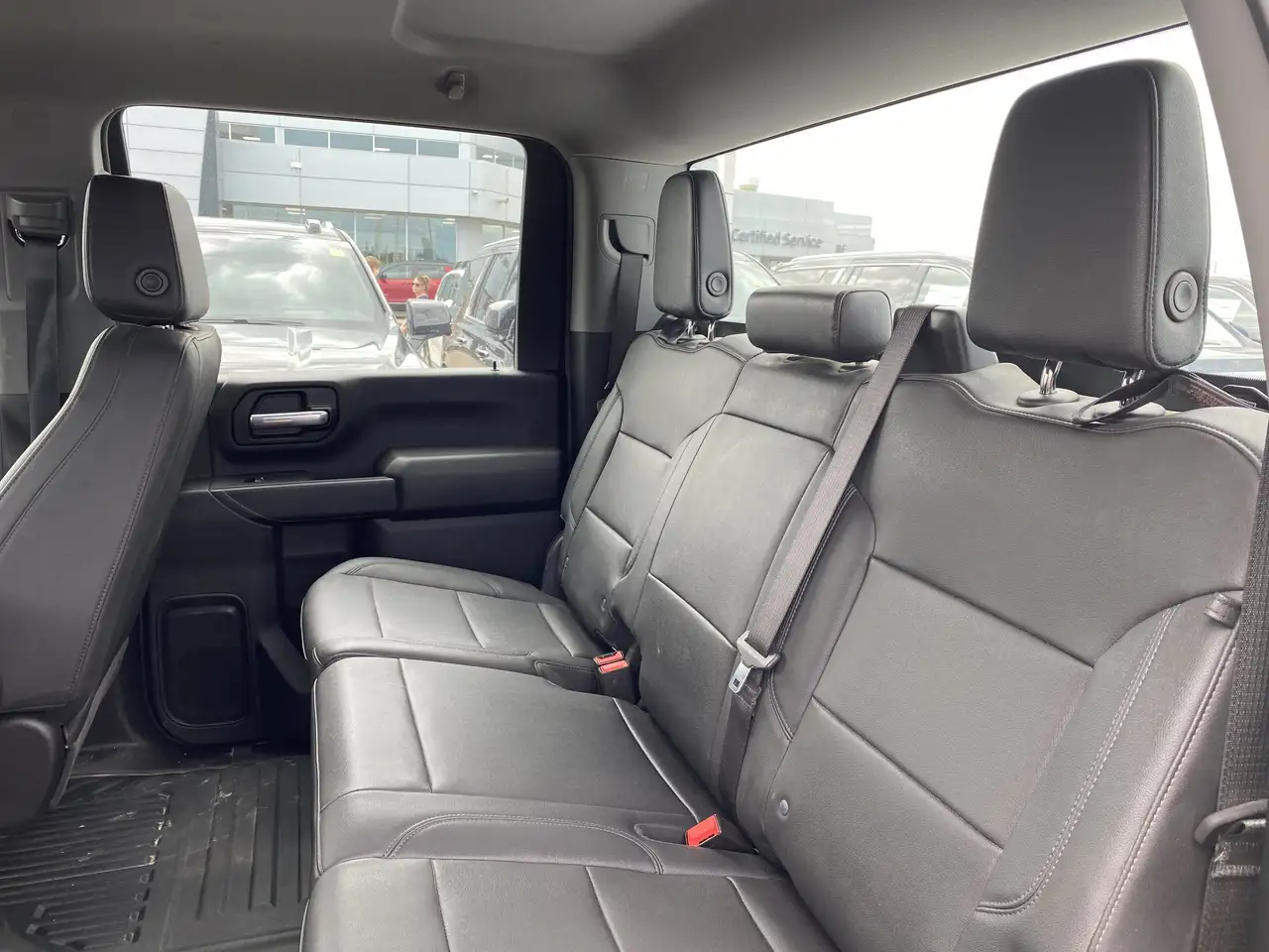 Chevrolet Silverado 3500 photo Chevrolet Silverado 3500