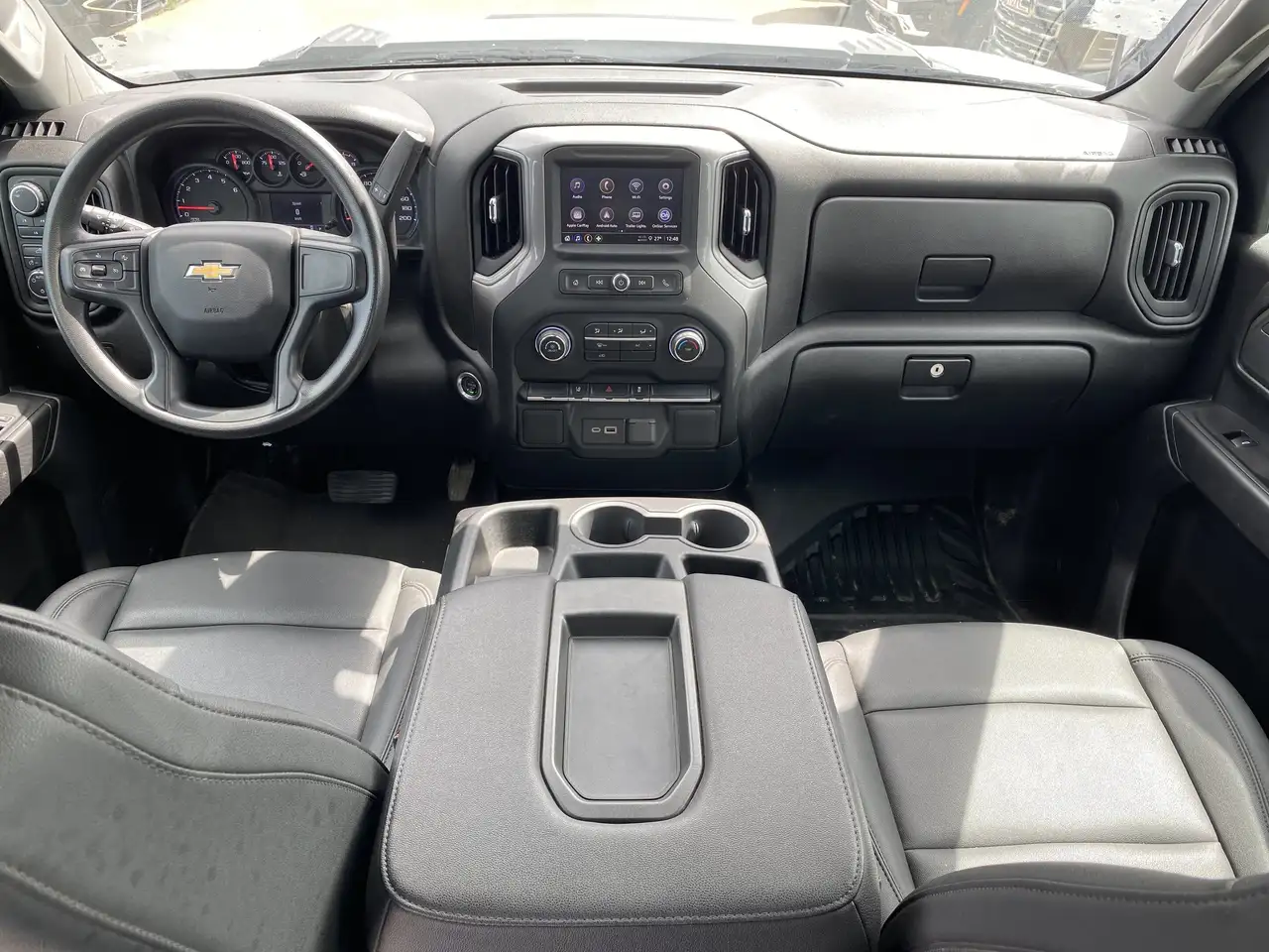 Chevrolet Silverado 3500 photo Chevrolet Silverado 3500