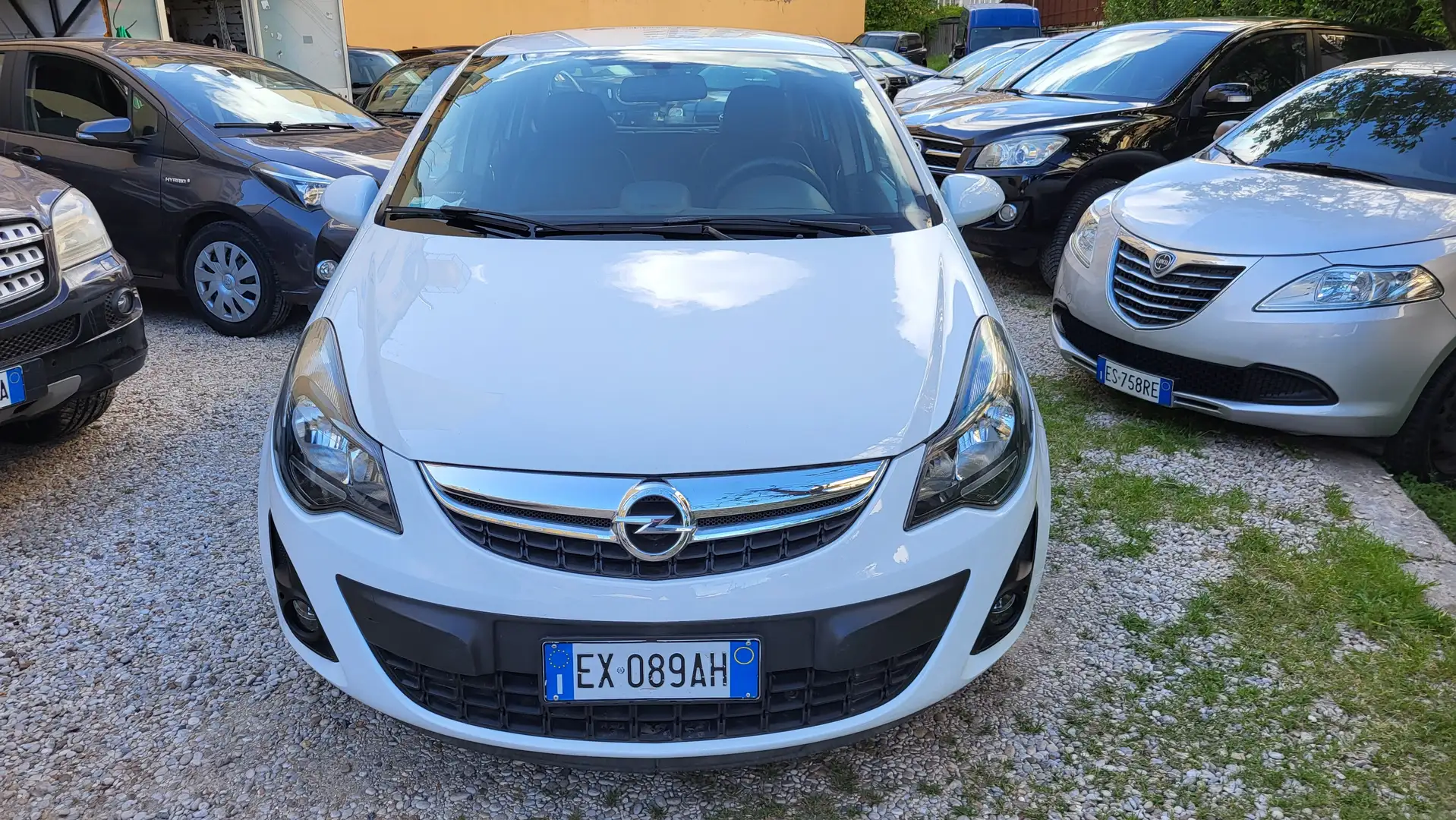 Opel Corsa Corsa 5p 1.2 Edition (elective) Gpl-tech 85cv Bianco - 2