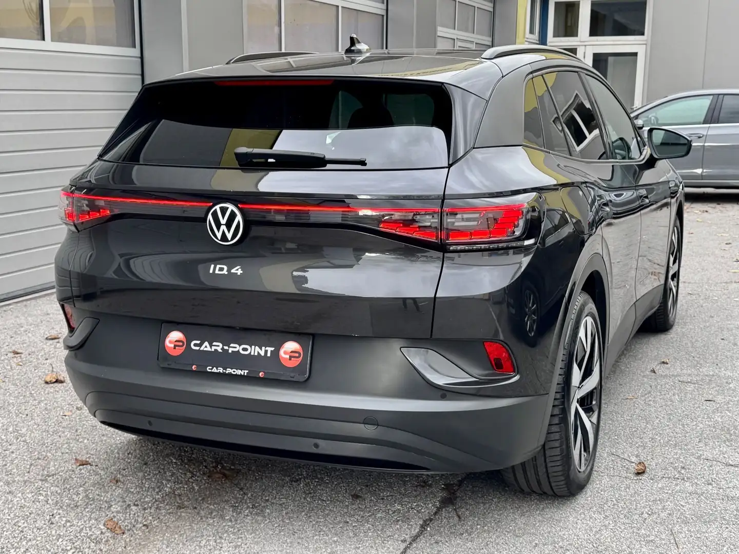 Volkswagen ID.4 Pro Performance 77kWh Design- u.Stylepaket 20" Gris - 2