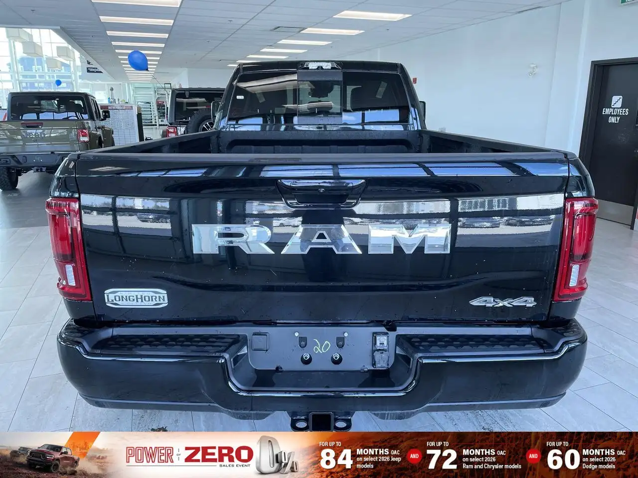 RAM 3500 снимка RAM 3500