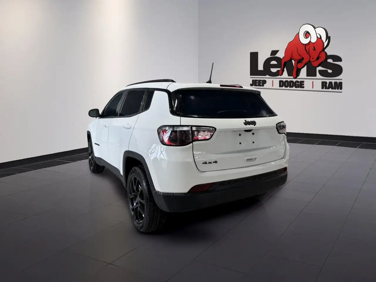 Jeep Compass снимка Jeep Compass