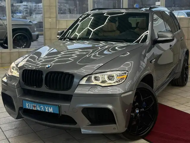 BMW X5 M Facelift / Brutaler Sound / TOP OPTIK