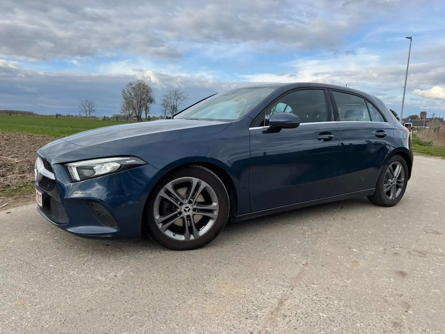 Mercedes-Benz A 180 A 180 d 7G-DCT Style Bleu - 2