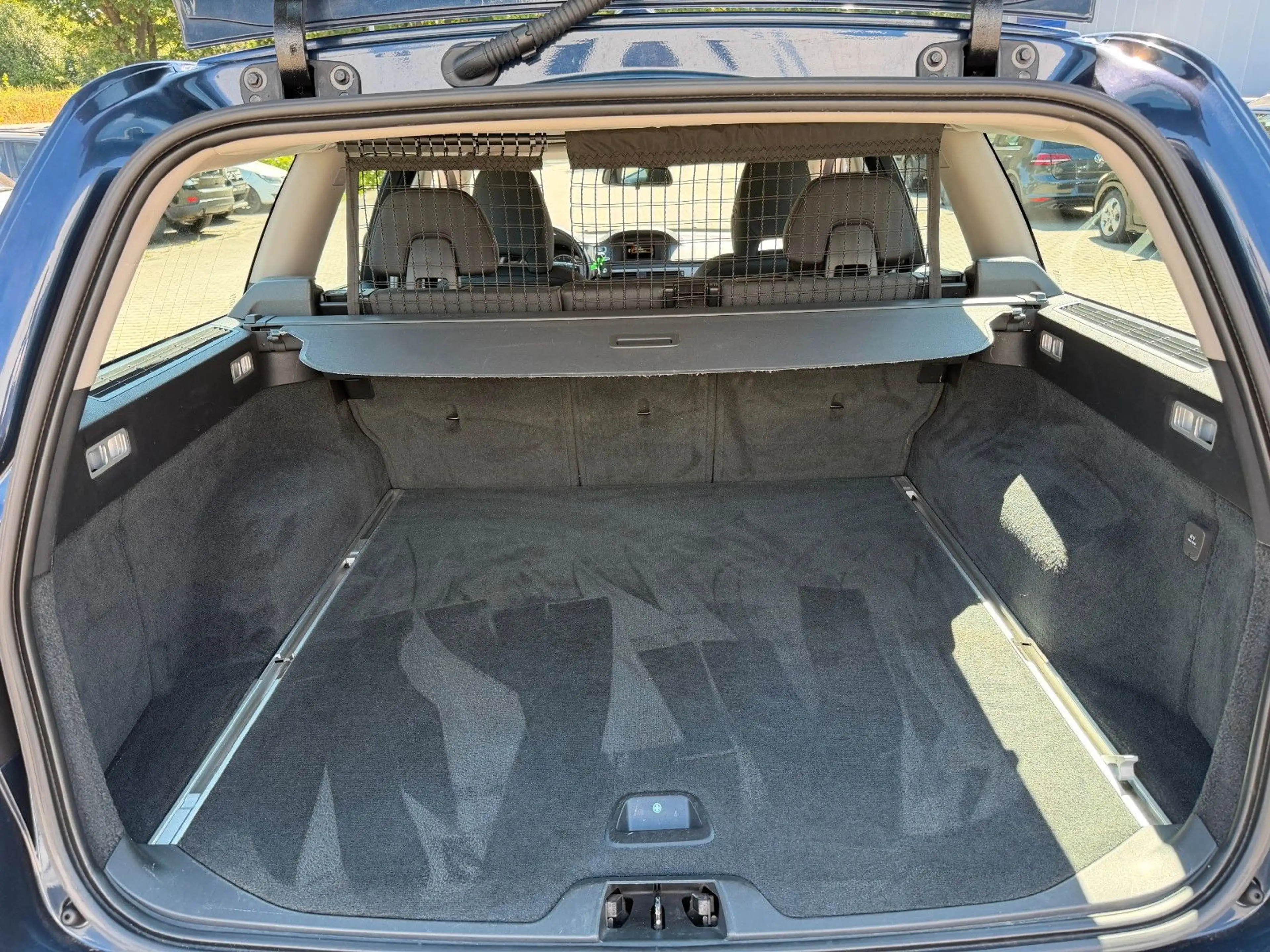 Volvo V70 Kombi Kinetic Garantie*1.Hand *ZR NEU*AHK. — photo 14
