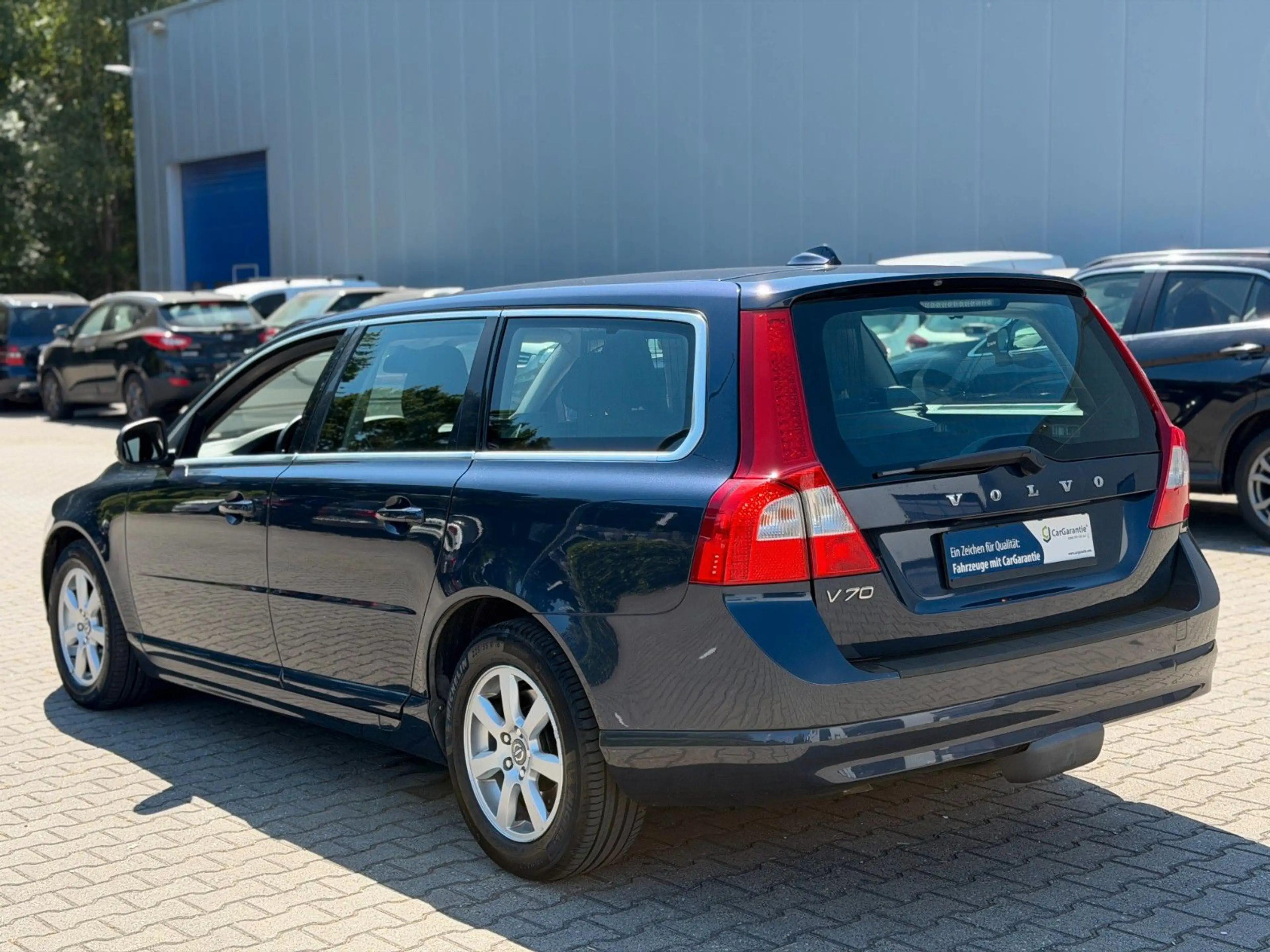 Volvo V70 Kombi Kinetic Garantie*1.Hand *ZR NEU*AHK. — photo 13