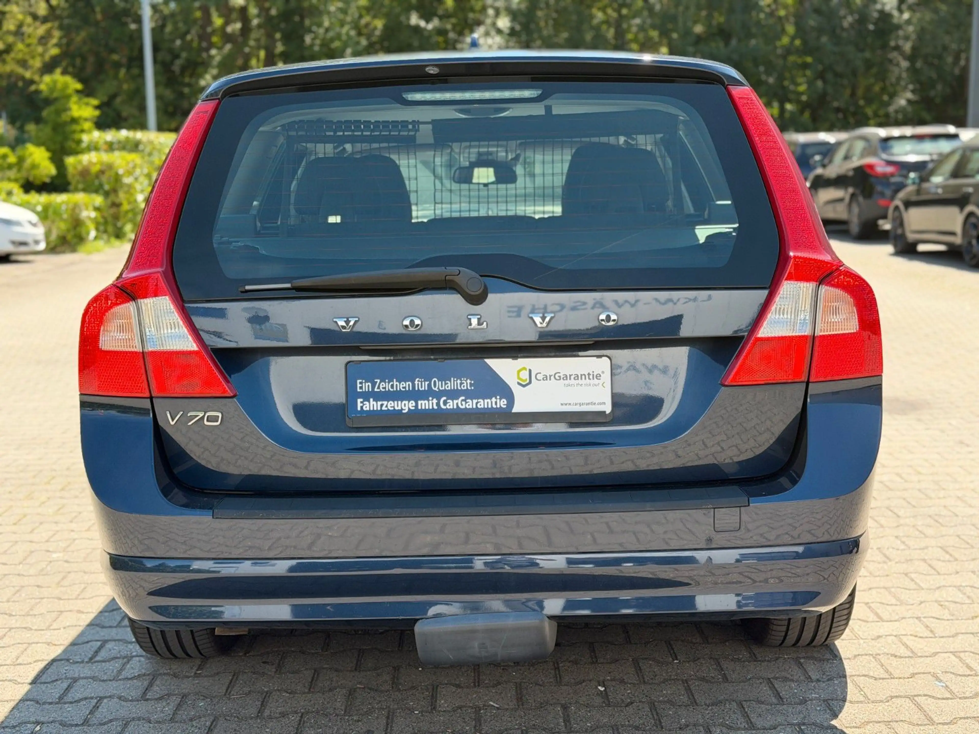 Volvo V70 Kombi Kinetic Garantie*1.Hand *ZR NEU*AHK. — photo 9