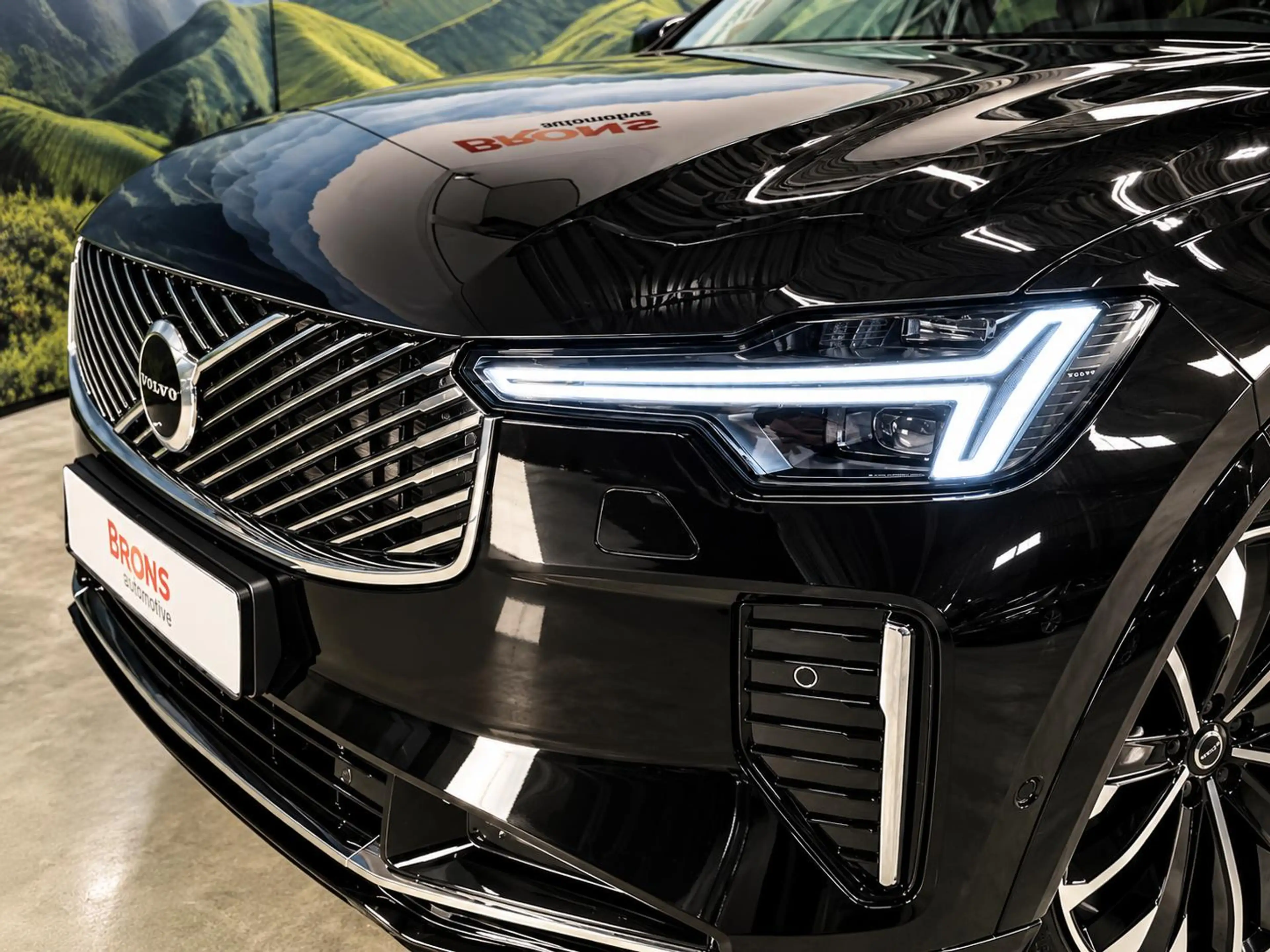 Volvo XC90 2.0 T8 Plug-in hybrid AWD Ultra Dark Exec. Ed. — photo 6