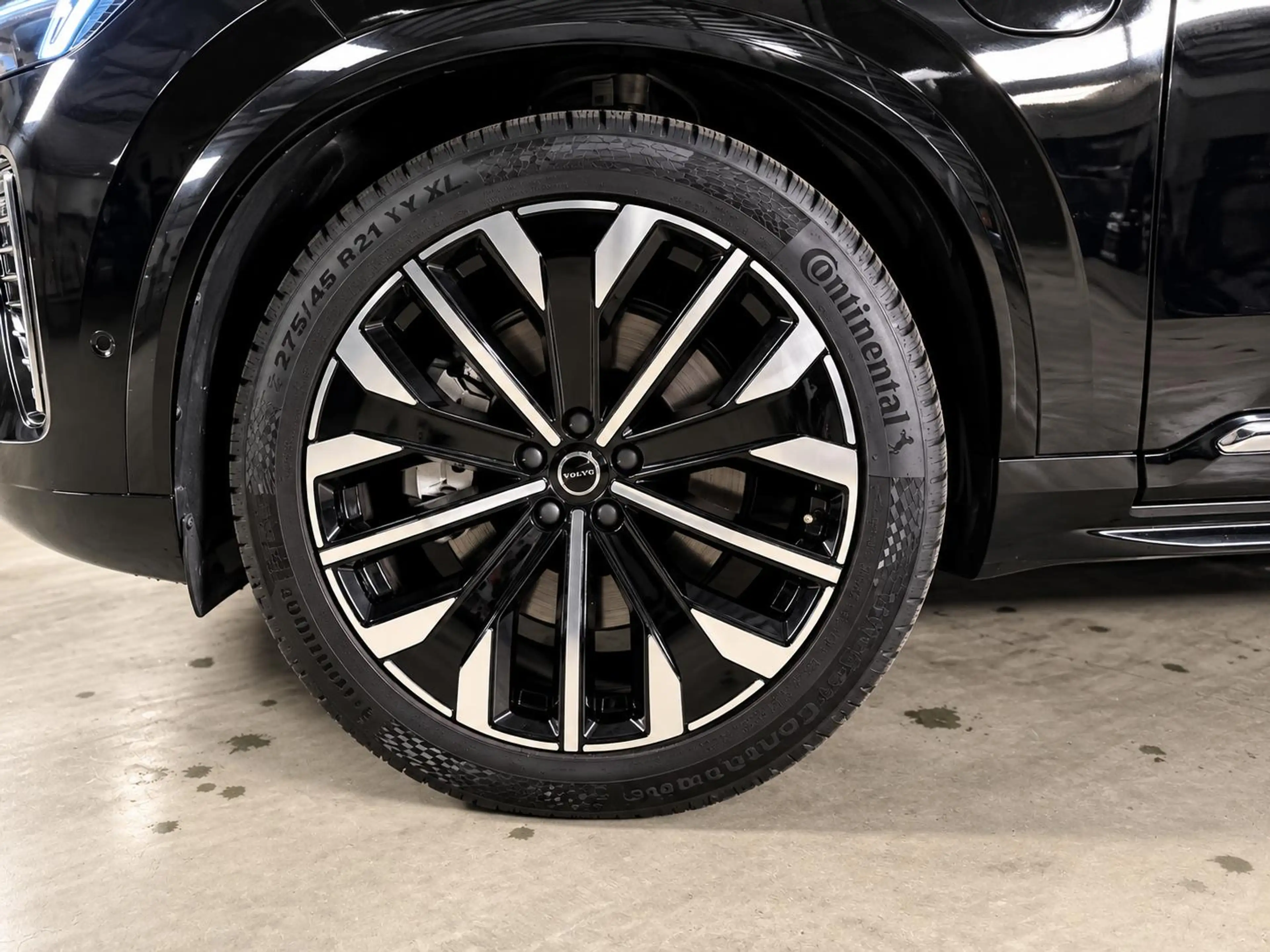 Volvo XC90 2.0 T8 Plug-in hybrid AWD Ultra Dark Exec. Ed. — photo 2