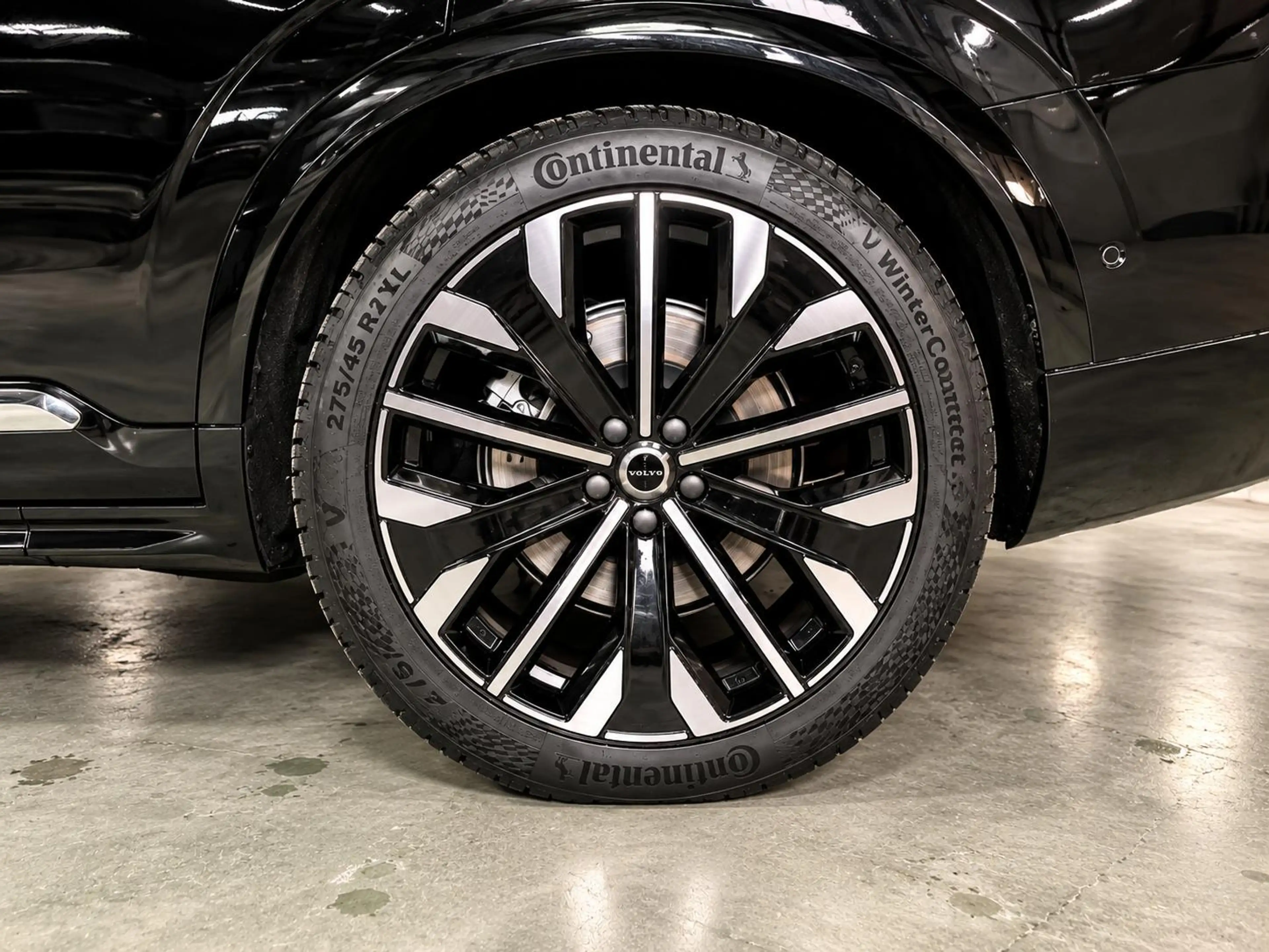 Volvo XC90 2.0 T8 Plug-in hybrid AWD Ultra Dark Exec. Ed. — photo 4