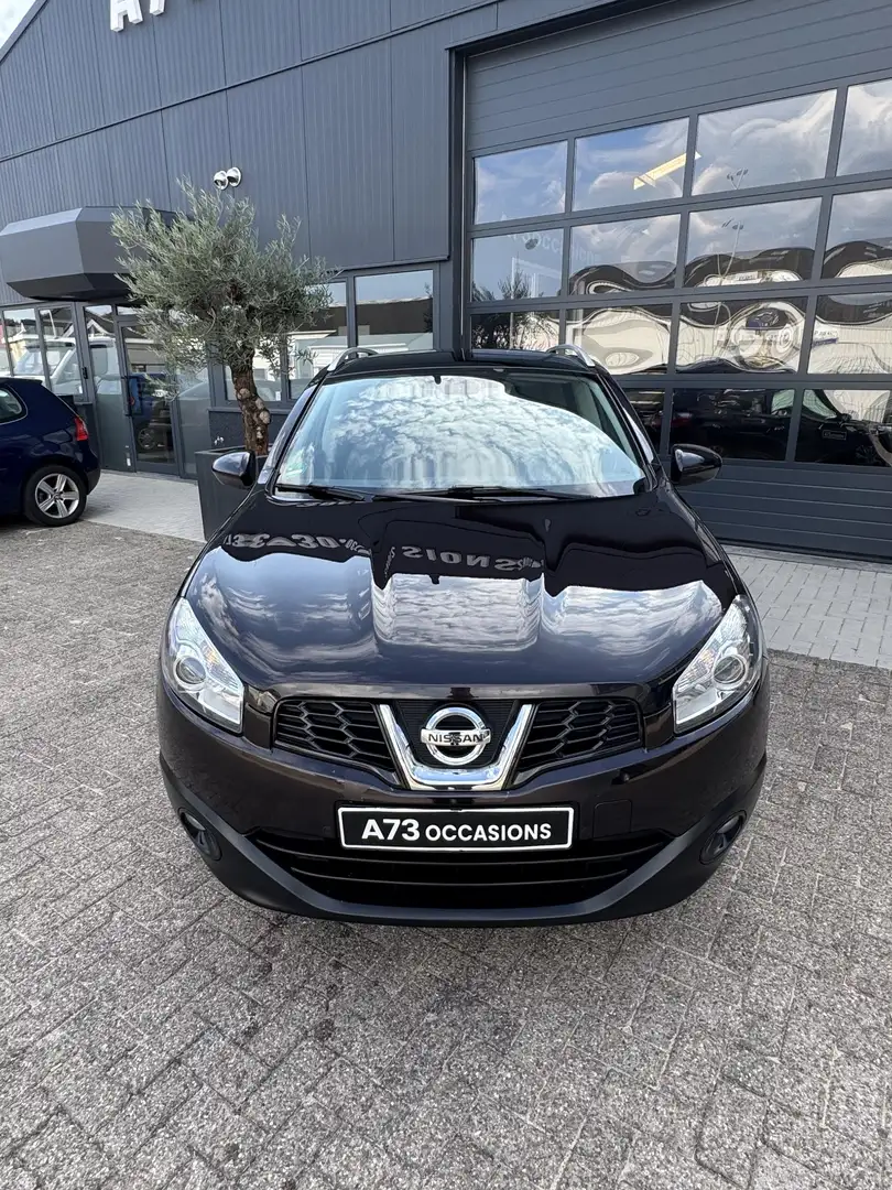 Nissan Qashqai 1.6 Connect Edition Pano,Navi,Camera,Trekhaak Paars - 2