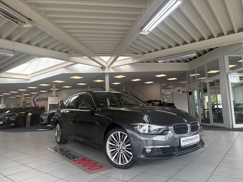 BMW 330 i xDrive Luxury Line AUT./LED/PANO/HUD/AHK