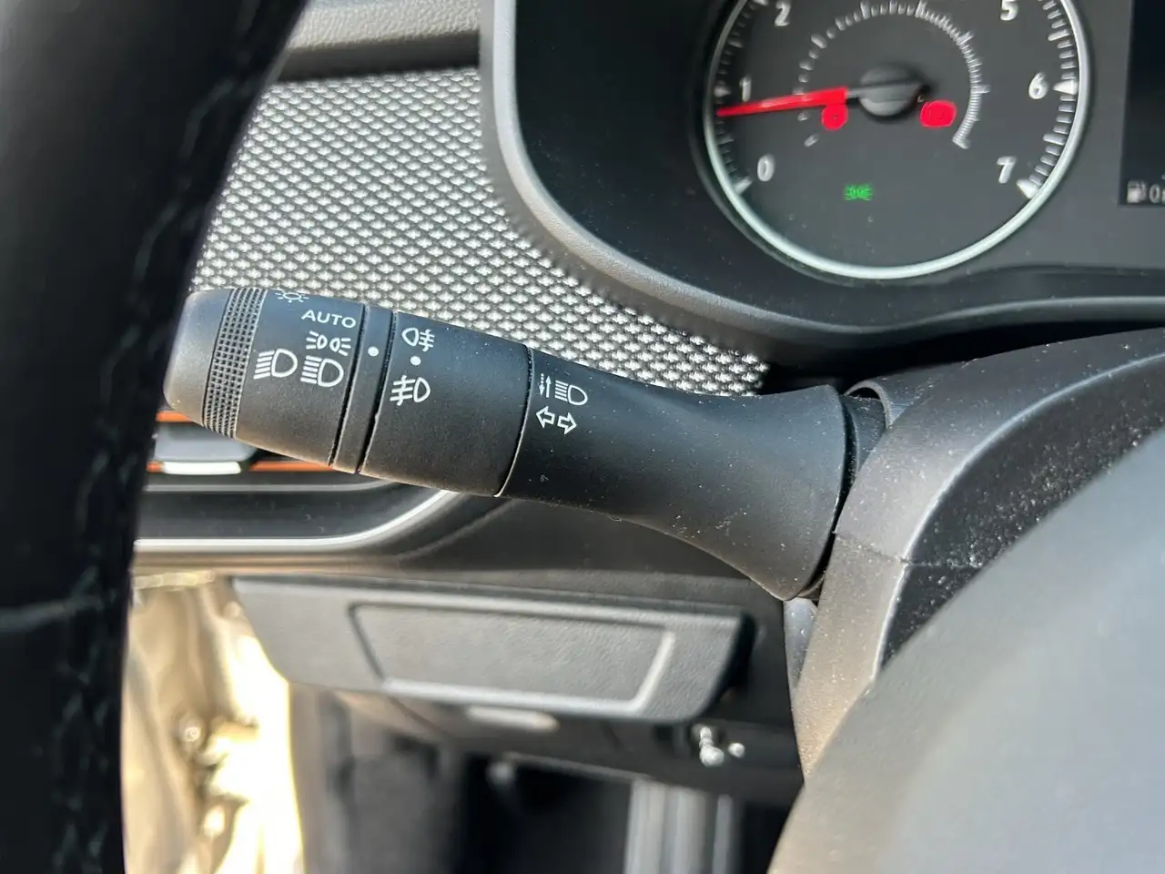 Dacia Sandero Stepway Navi, Kamera, SHZ, Klimaaut. 18