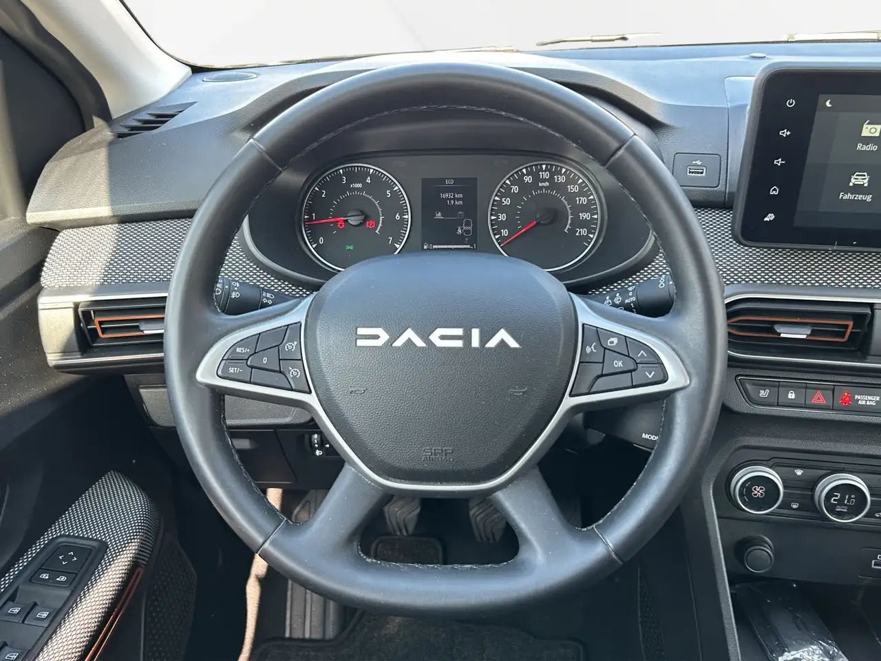 Dacia Sandero Stepway Navi, Kamera, SHZ, Klimaaut. 16