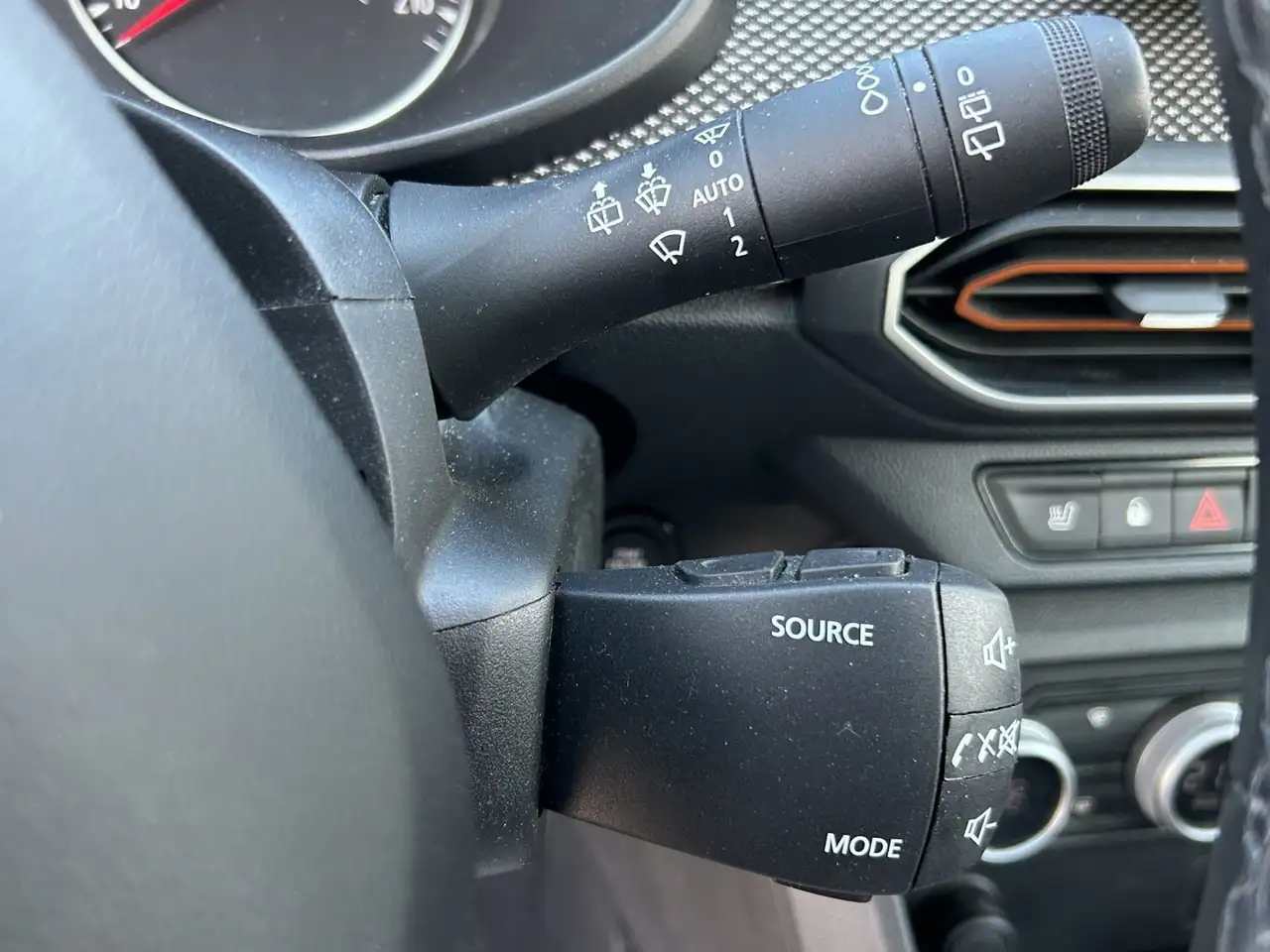 Dacia Sandero Stepway Navi, Kamera, SHZ, Klimaaut. 19