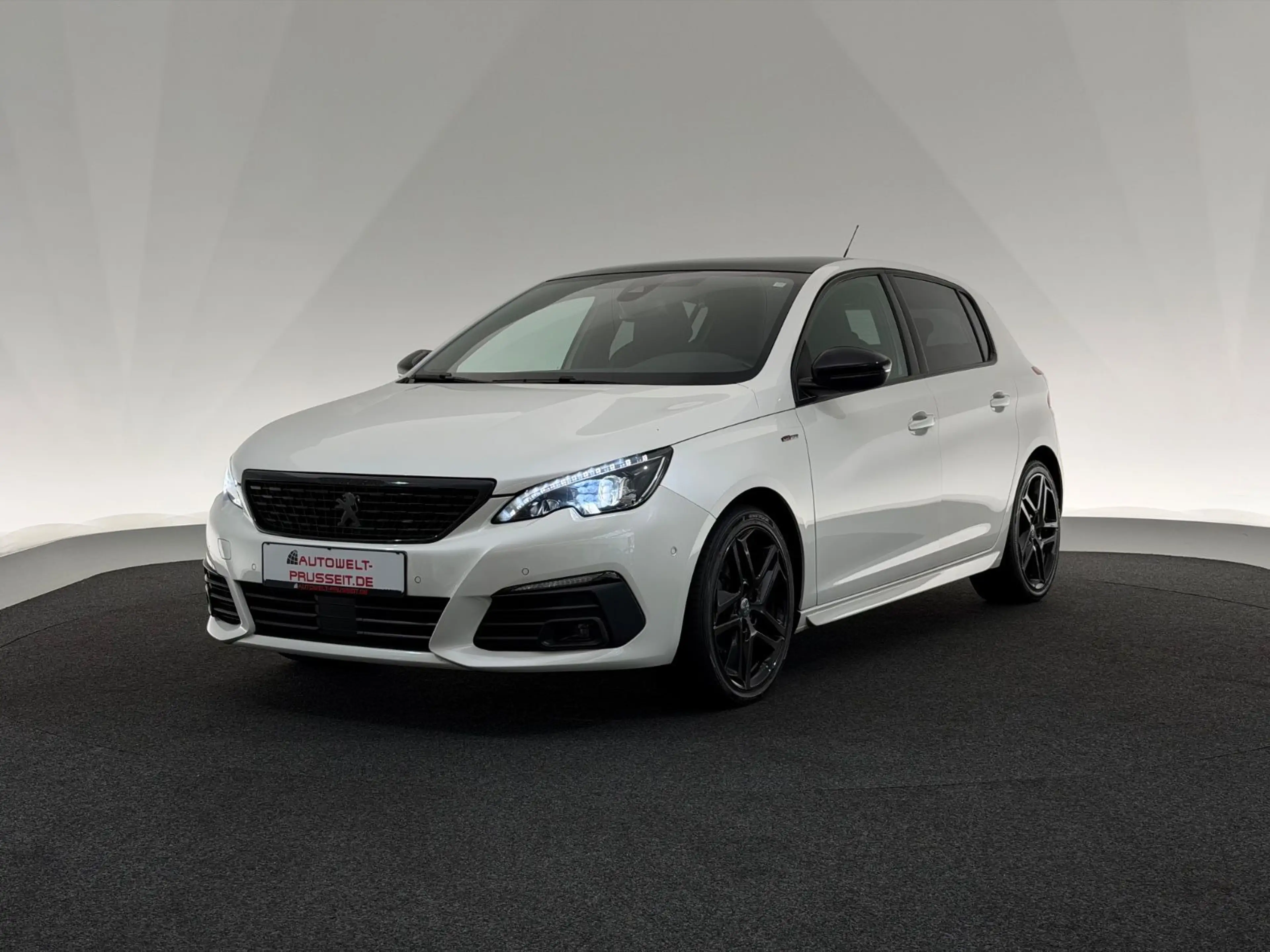 Peugeot 308 Allure 1.2*GT LINE*LED-AHK-PANO-R.KAM-DENON — photo 3