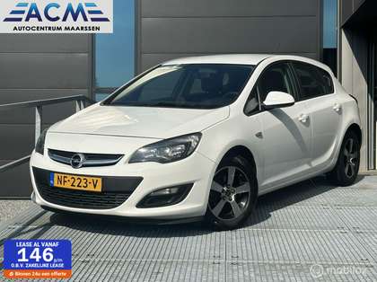 Opel Astra 1.6 Business+