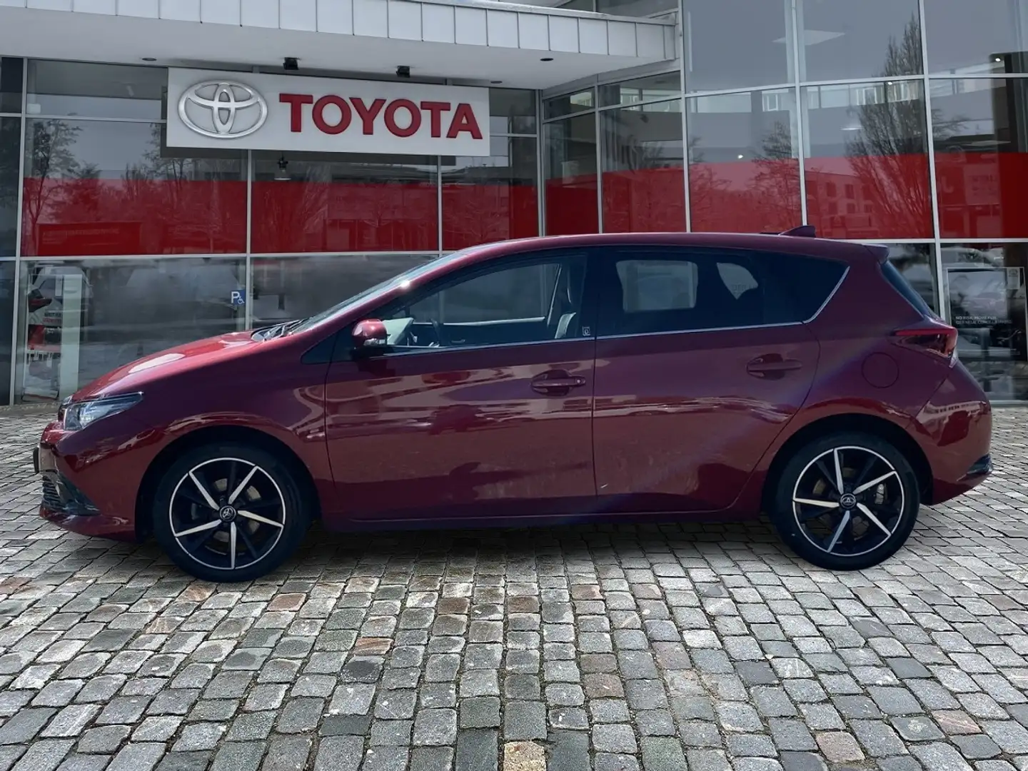Toyota Auris 1.2 Turbo Team D FLA SpurH LM KAM KeyLess Rojo - 2