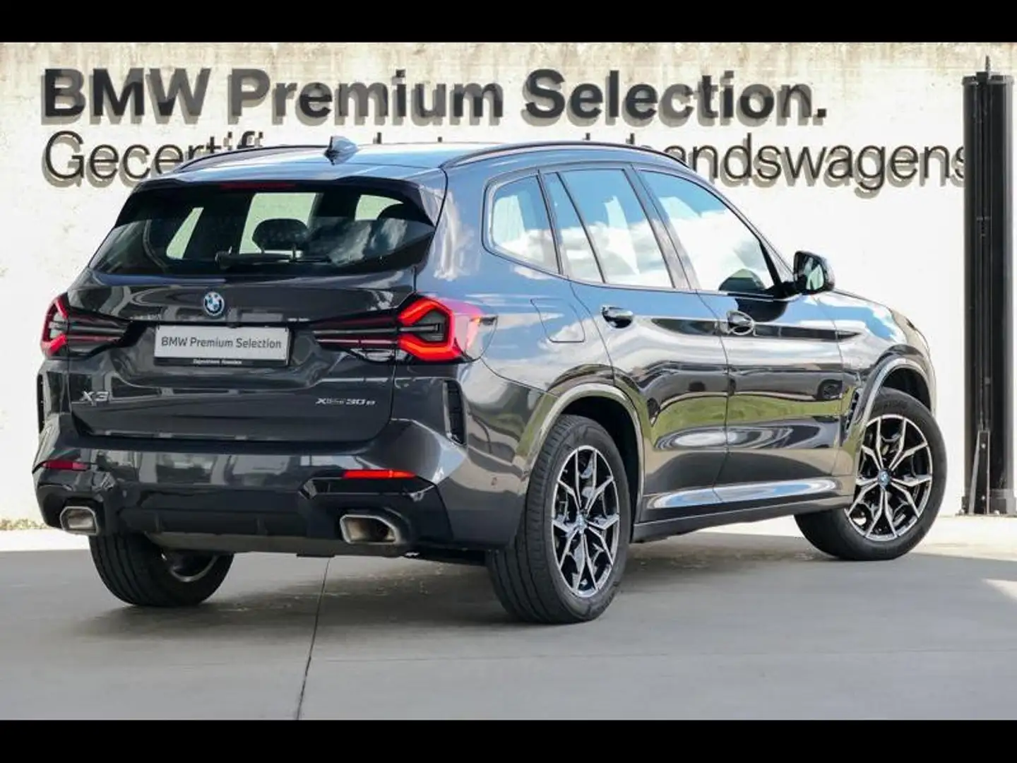 BMW X3 xDrive30e M Sport Grijs - 2
