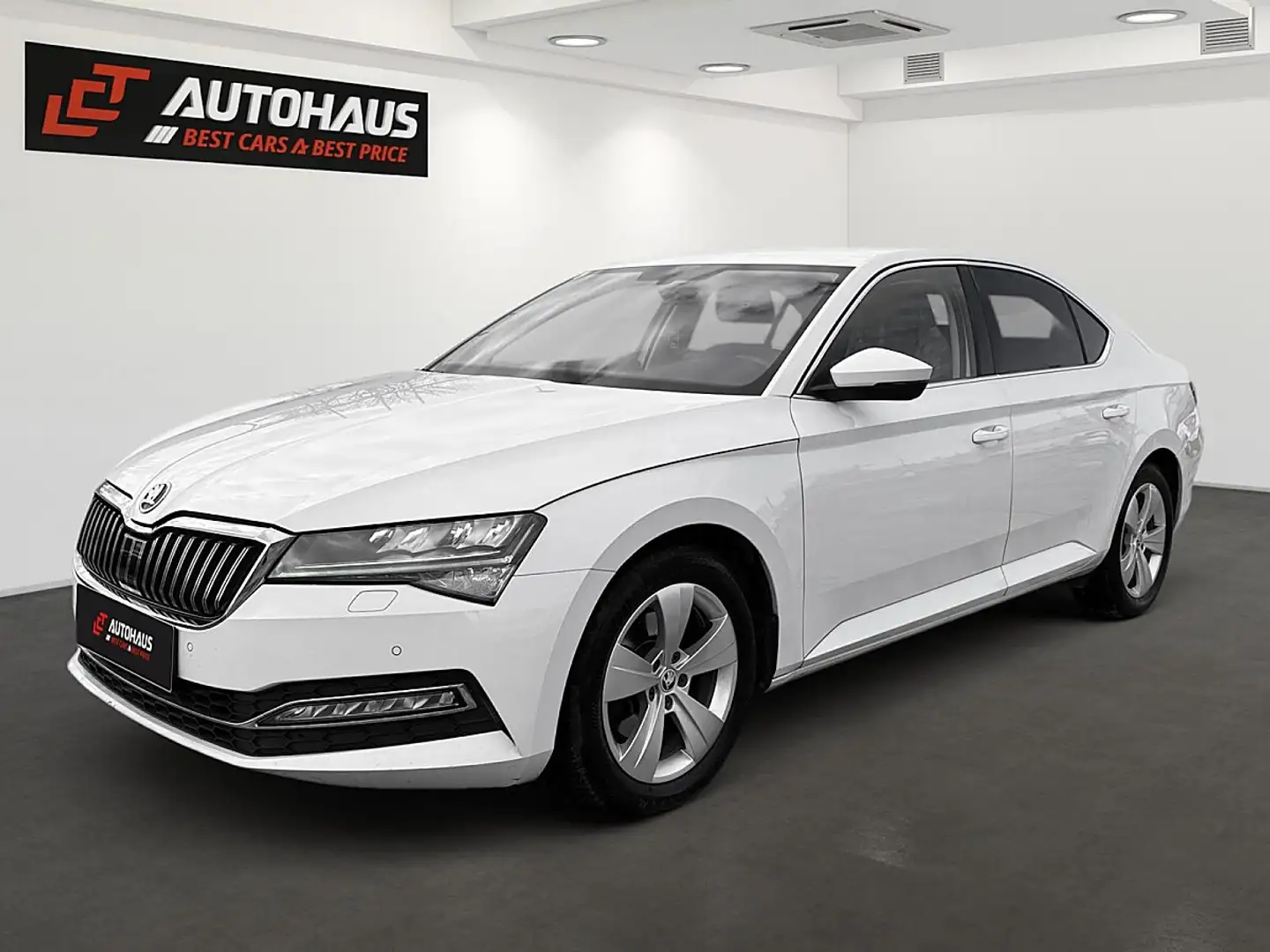 Skoda Superb 2,0 TDI Style | 1.BESITZ | SEHR GUTE AUSSTATTUNG | Weiß - 1