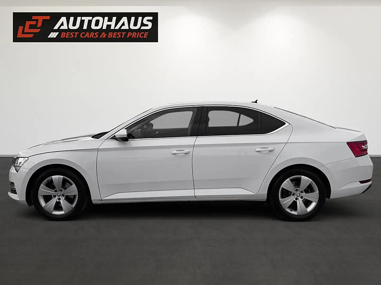 Skoda Superb 2,0 TDI Style | 1.BESITZ | SEHR GUTE AUSSTATTUNG | Weiß - 2