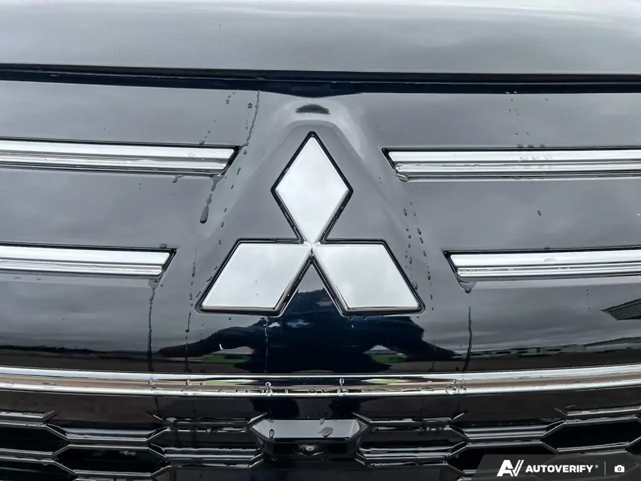 Mitsubishi Outlander fotografie Mitsubishi Outlander
