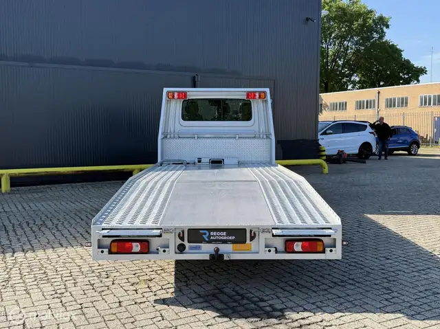 Iveco Daily view 8