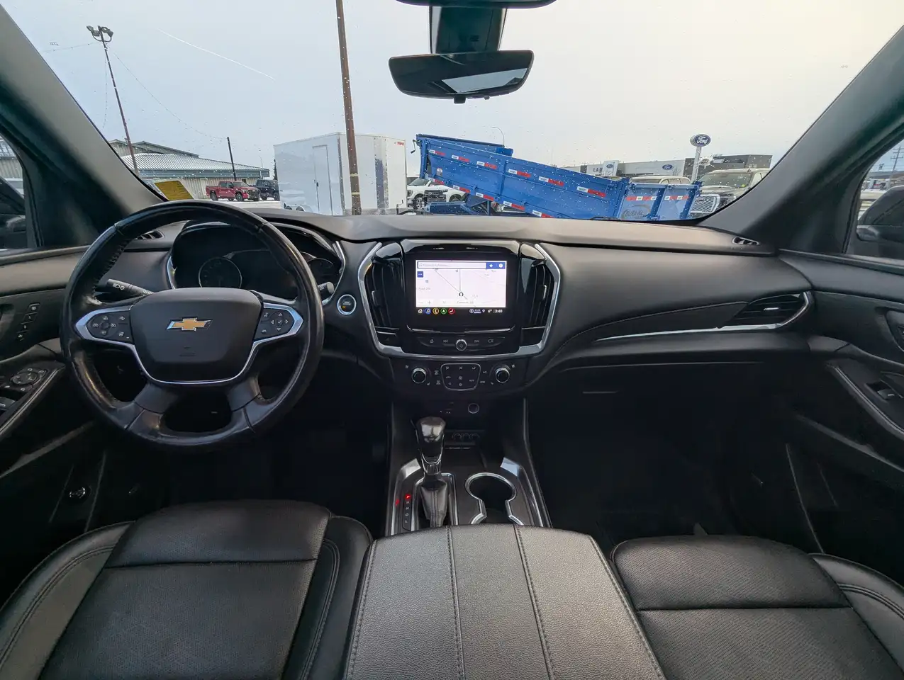 Chevrolet Traverse снимка Chevrolet Traverse