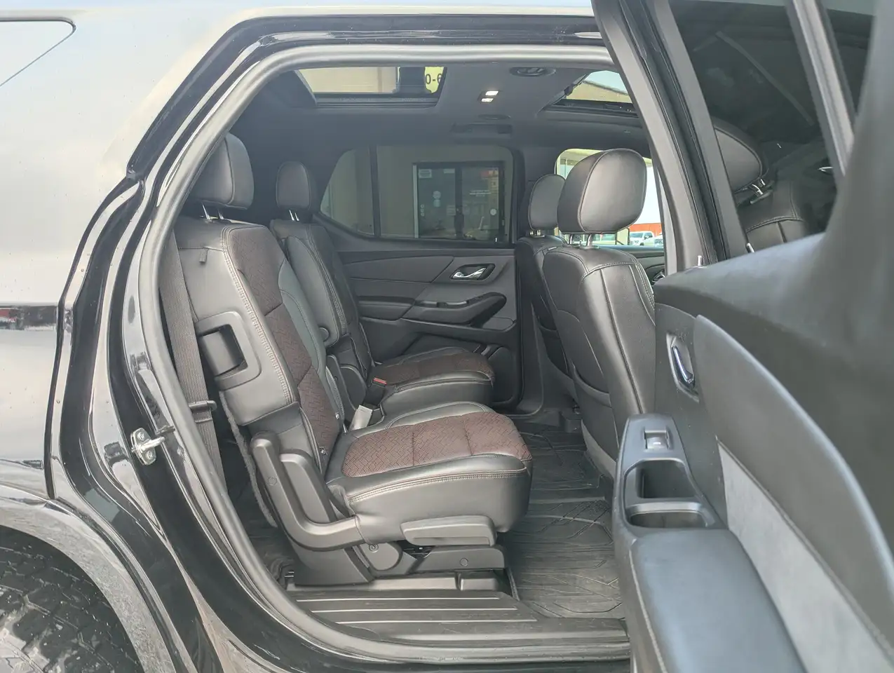 Chevrolet Traverse снимка Chevrolet Traverse