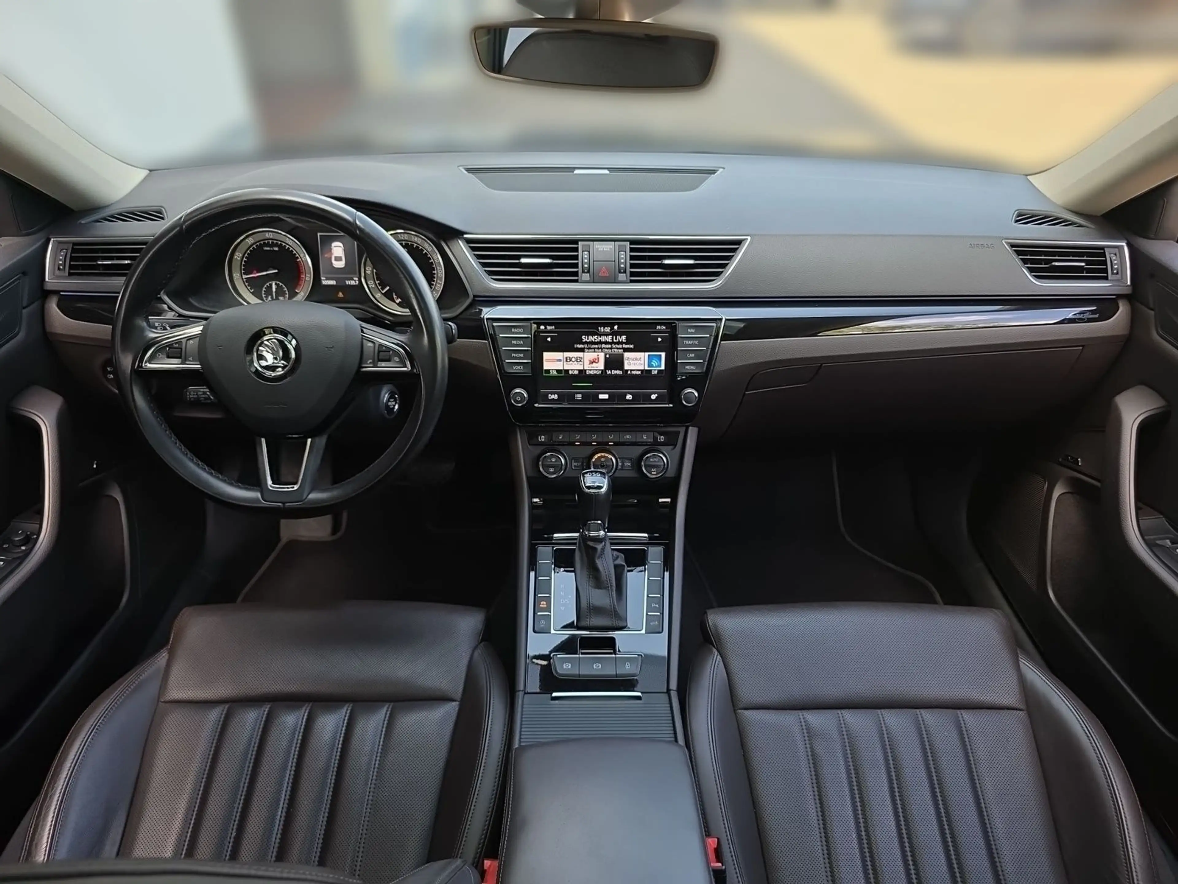Skoda Superb 1.8 16V TSI L&K Automatik Bi-Xenon Navi — photo 12