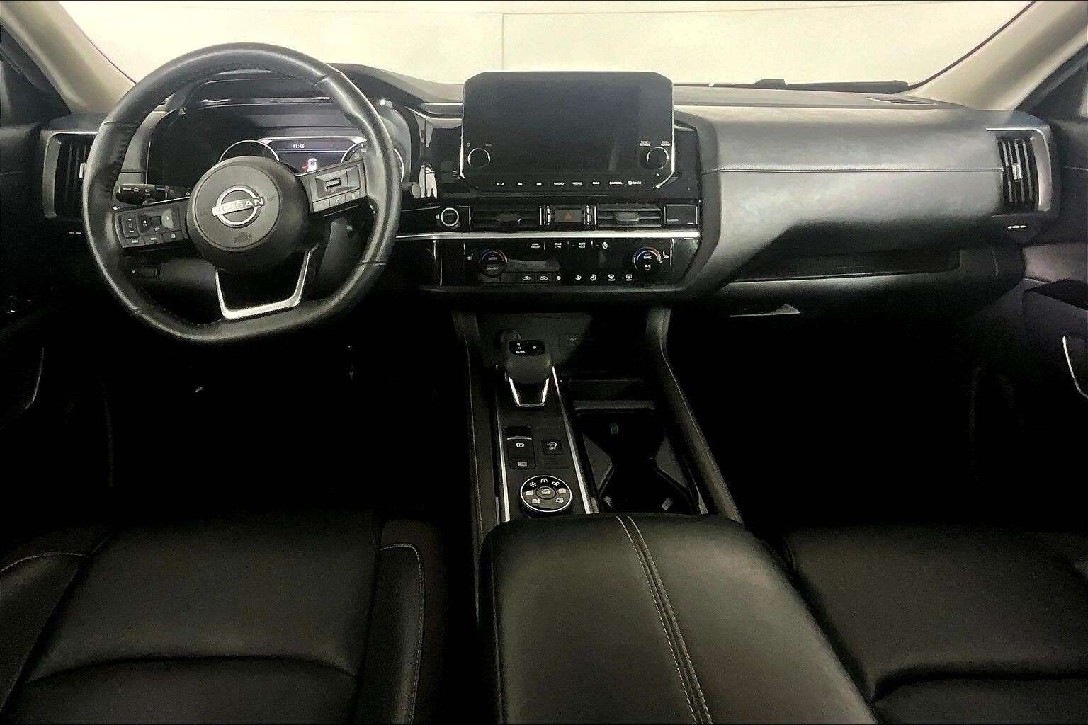 used 2022 Nissan Pathfinder car, priced at $25,998