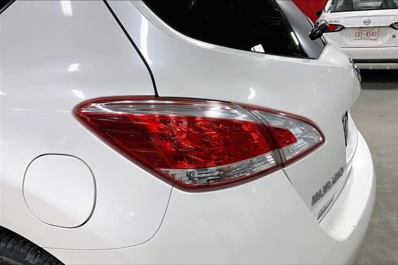 Nissan Murano снимка Nissan Murano