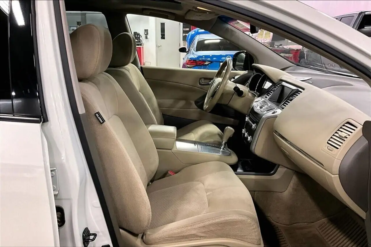 Nissan Murano снимка Nissan Murano