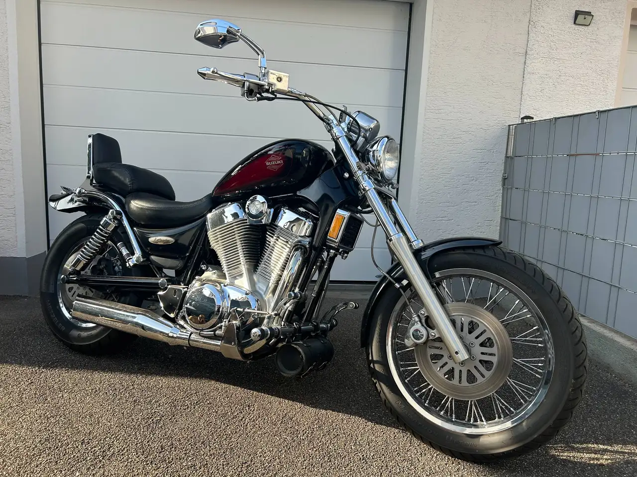 Suzuki VS 1400