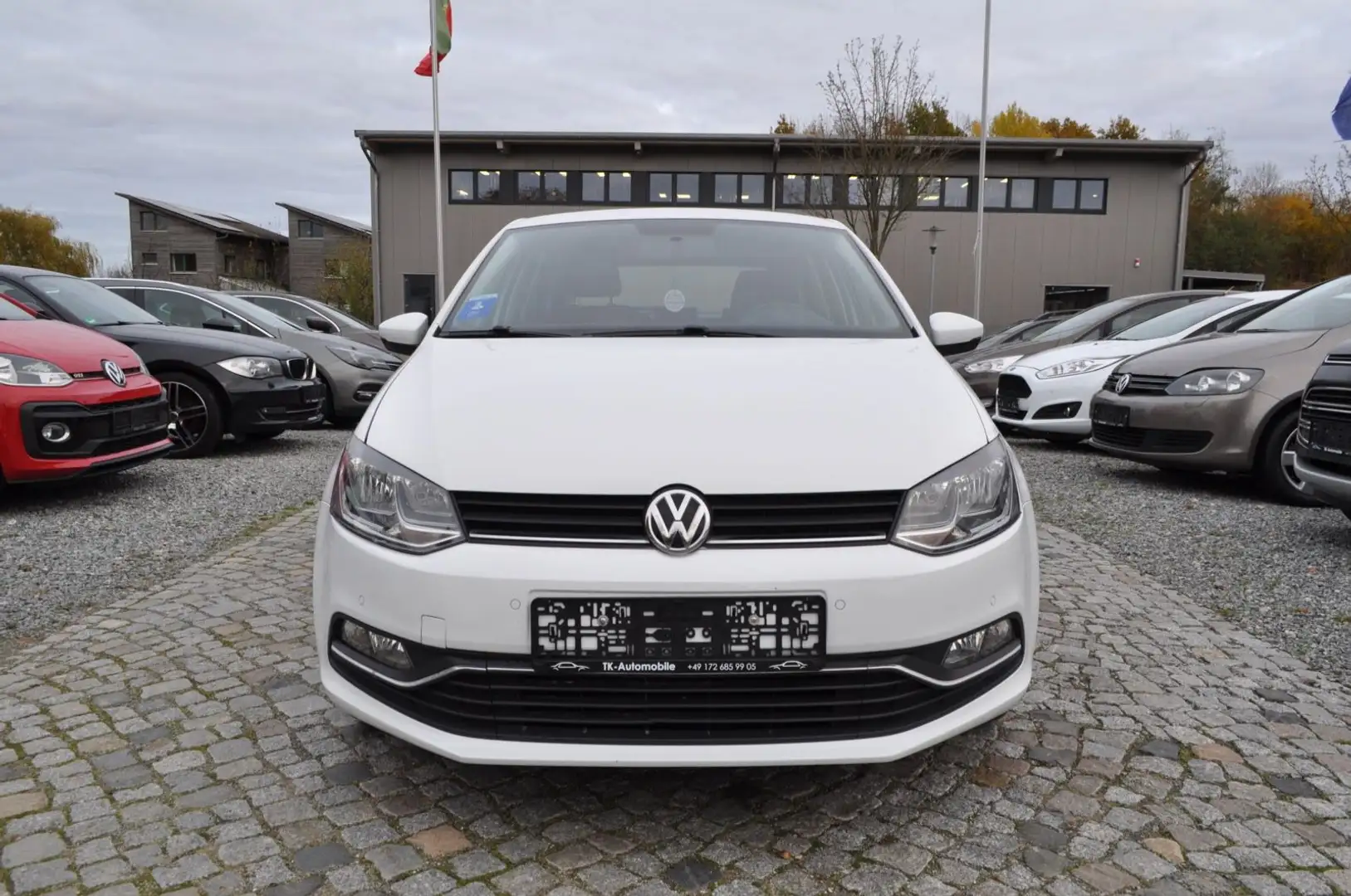Volkswagen Polo V BMT/Start-Stopp /TÜV/AU NEU/TEMPOMAT/PDC Weiß - 2