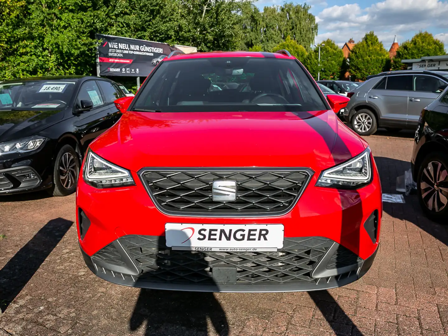 SEAT Arona 1.0 TSI FR DSG Navi LED SHZ Chrompaket Rot - 2