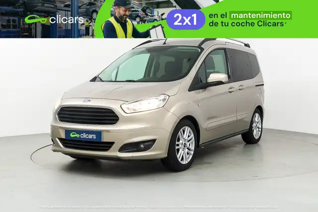 Ford Tourneo Courier 1.0 Ecoboost Titanium