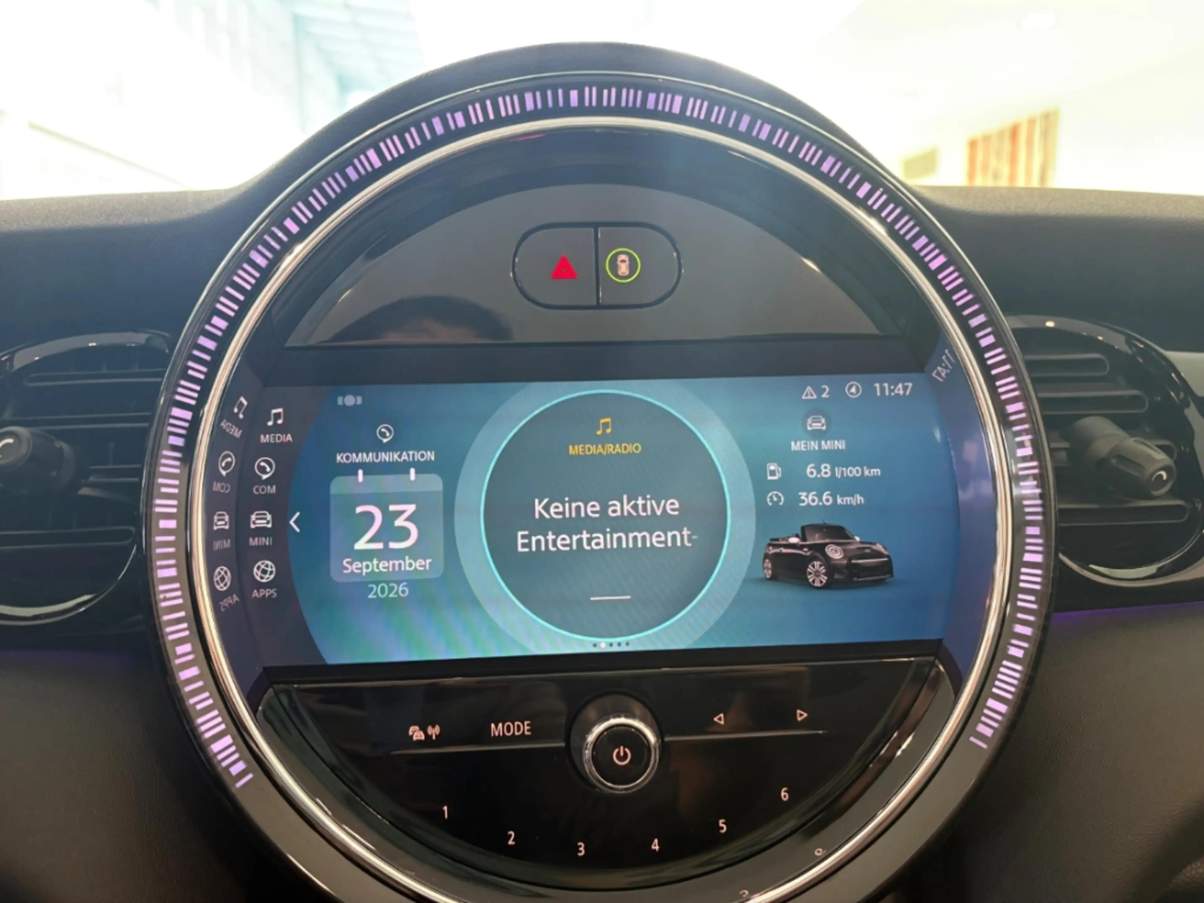 MINI Cooper Cabrio El. Verdeck Digitales Cockpit LED Mehrzonenklima 2 — photo 15