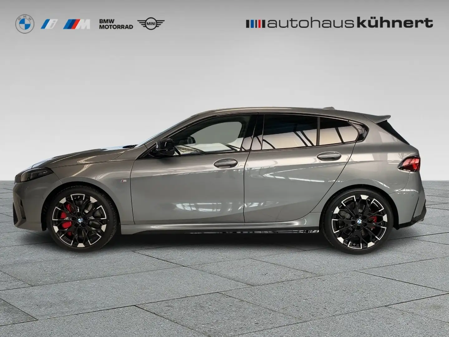 BMW 135 M xDrive UPE 66.060 EUR ///M-Sport HUD HiFi Grijs - 2