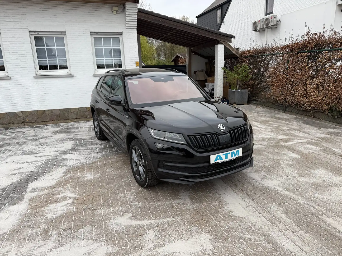 Skoda Kodiaq 2.0 CR TDi Sportline II DSG/Pano/Canton/ACC/Full!! Zwart - 1