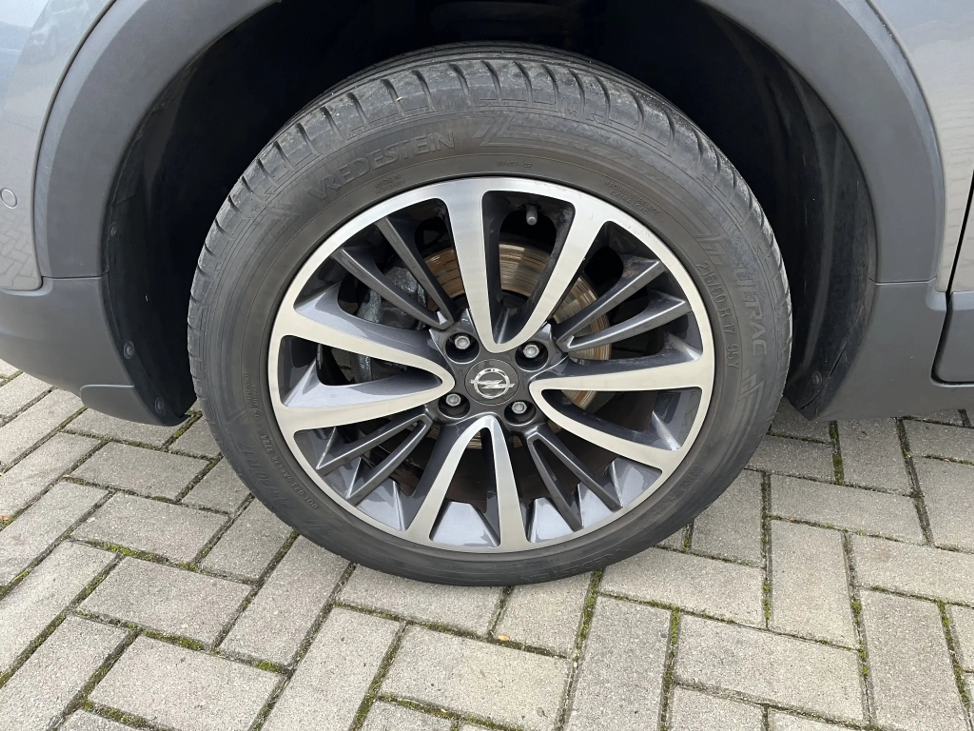 Opel Crossland X 1.2 T. Online Ed. — photo 8