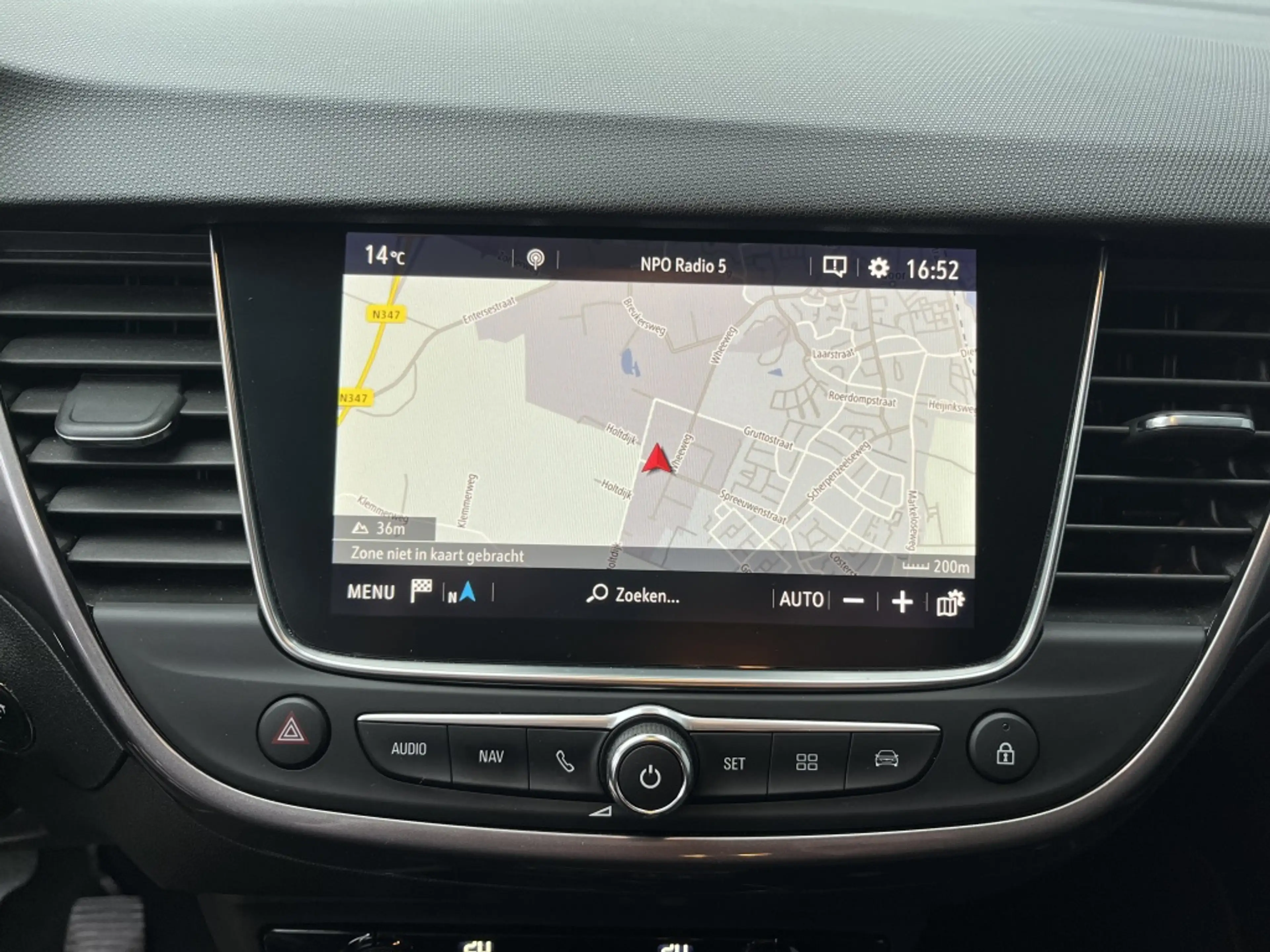 Opel Crossland X 1.2 T. Online Ed. — photo 14