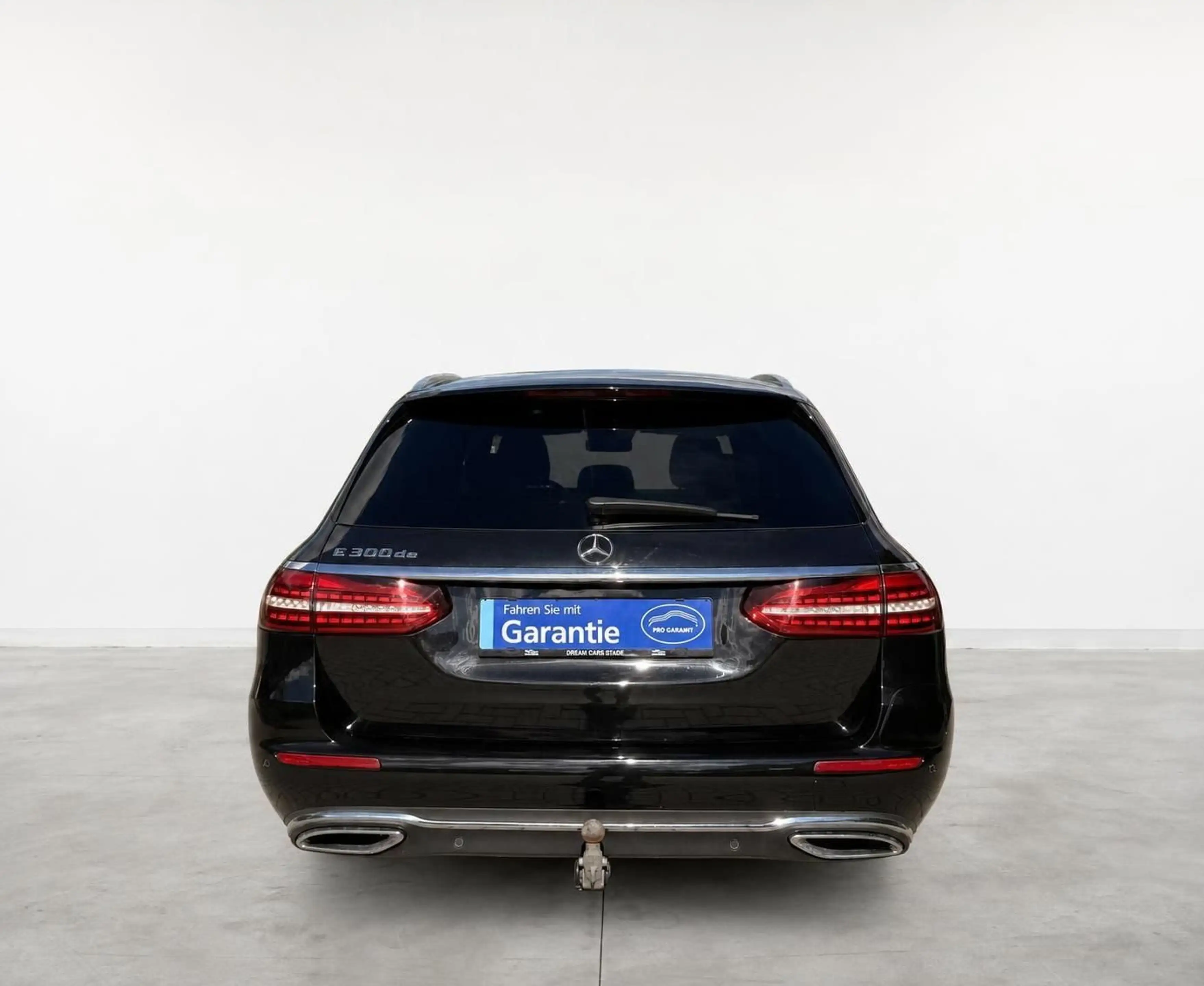 Mercedes-Benz E 300 de AHK/MEMORY/KAMERA/STANDHEIZ./AMBIENTE — photo 4