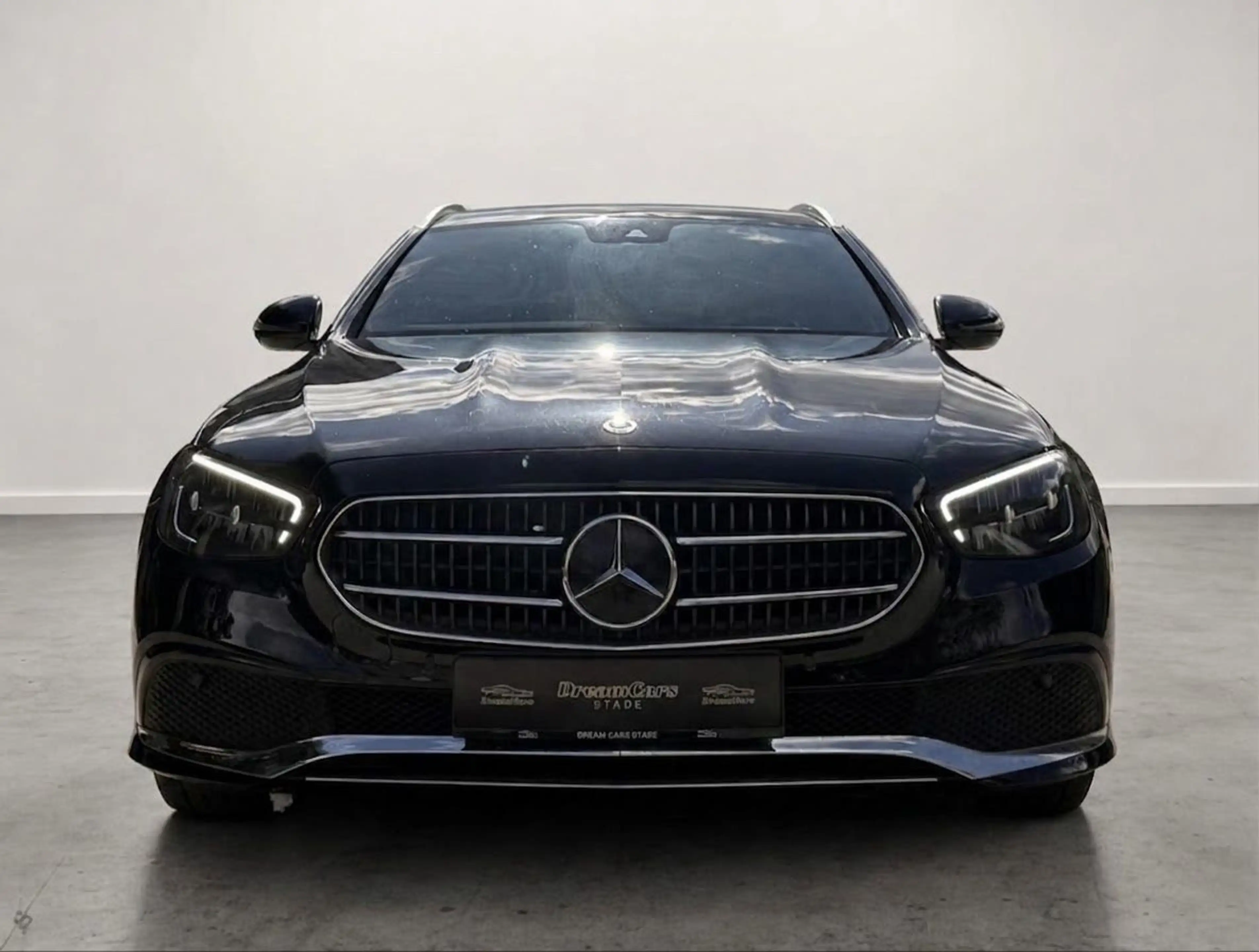 Mercedes-Benz E 300 de AHK/MEMORY/KAMERA/STANDHEIZ./AMBIENTE — photo 8