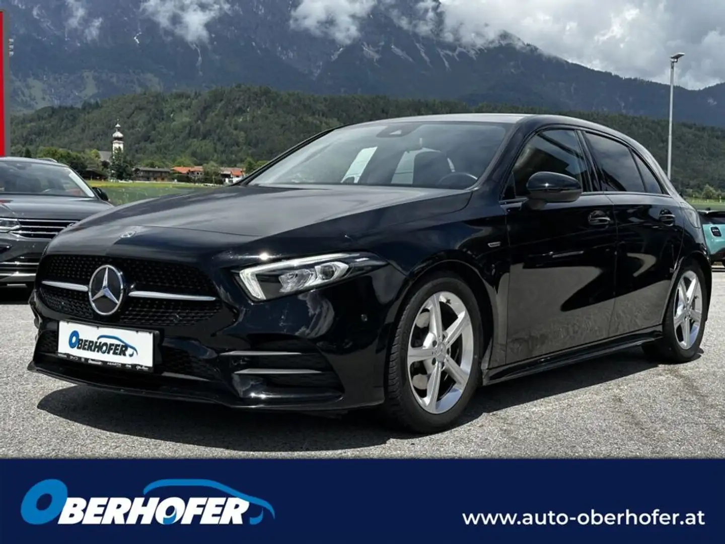 Mercedes-Benz Sonstige A-Klasse A160 AMG Line Schwarz - 1
