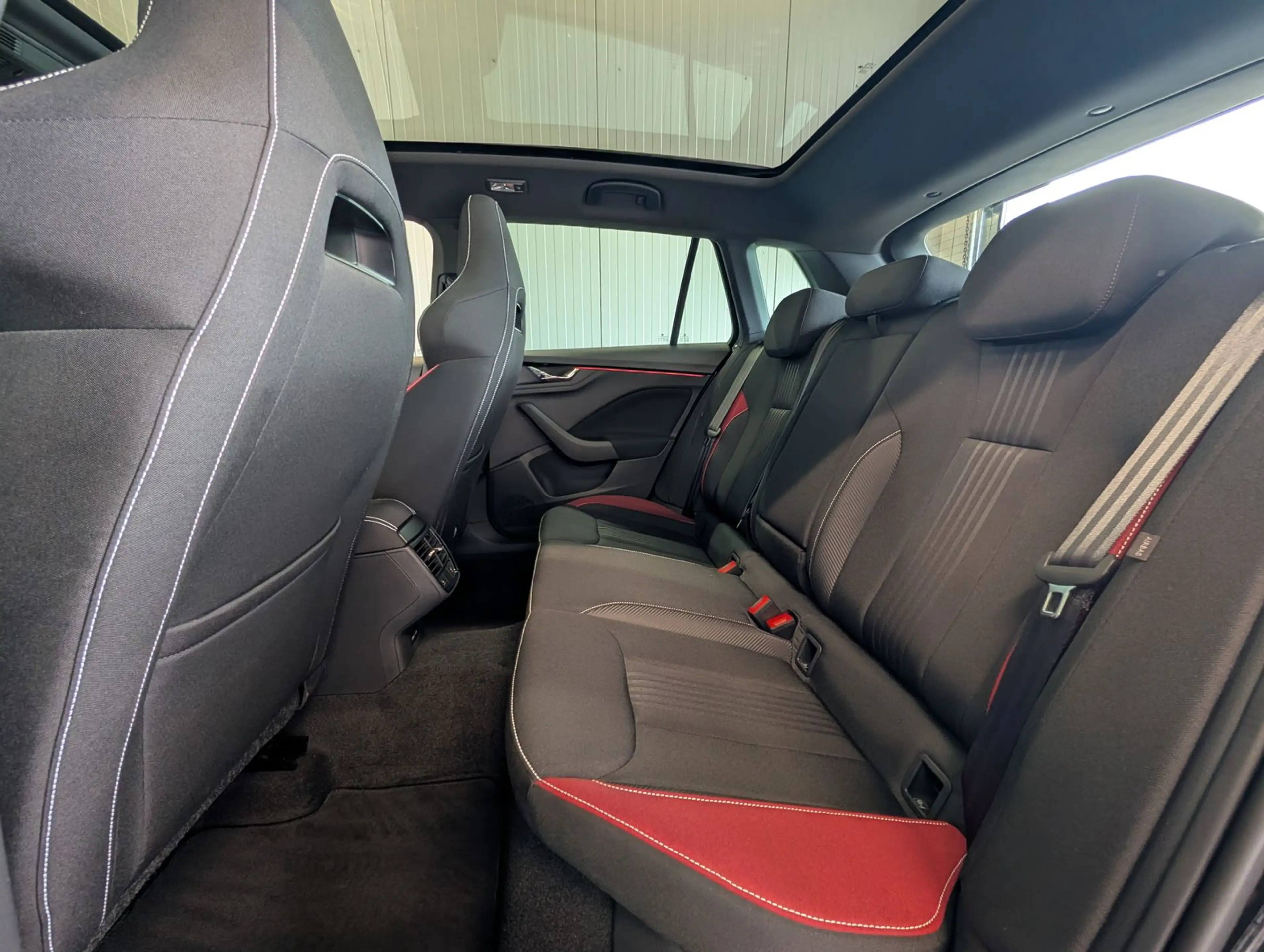 Skoda Kamiq Kamiq 1.0 TSI DSG Monte Carlo AHK EHK RFK SHZ A... — photo 12