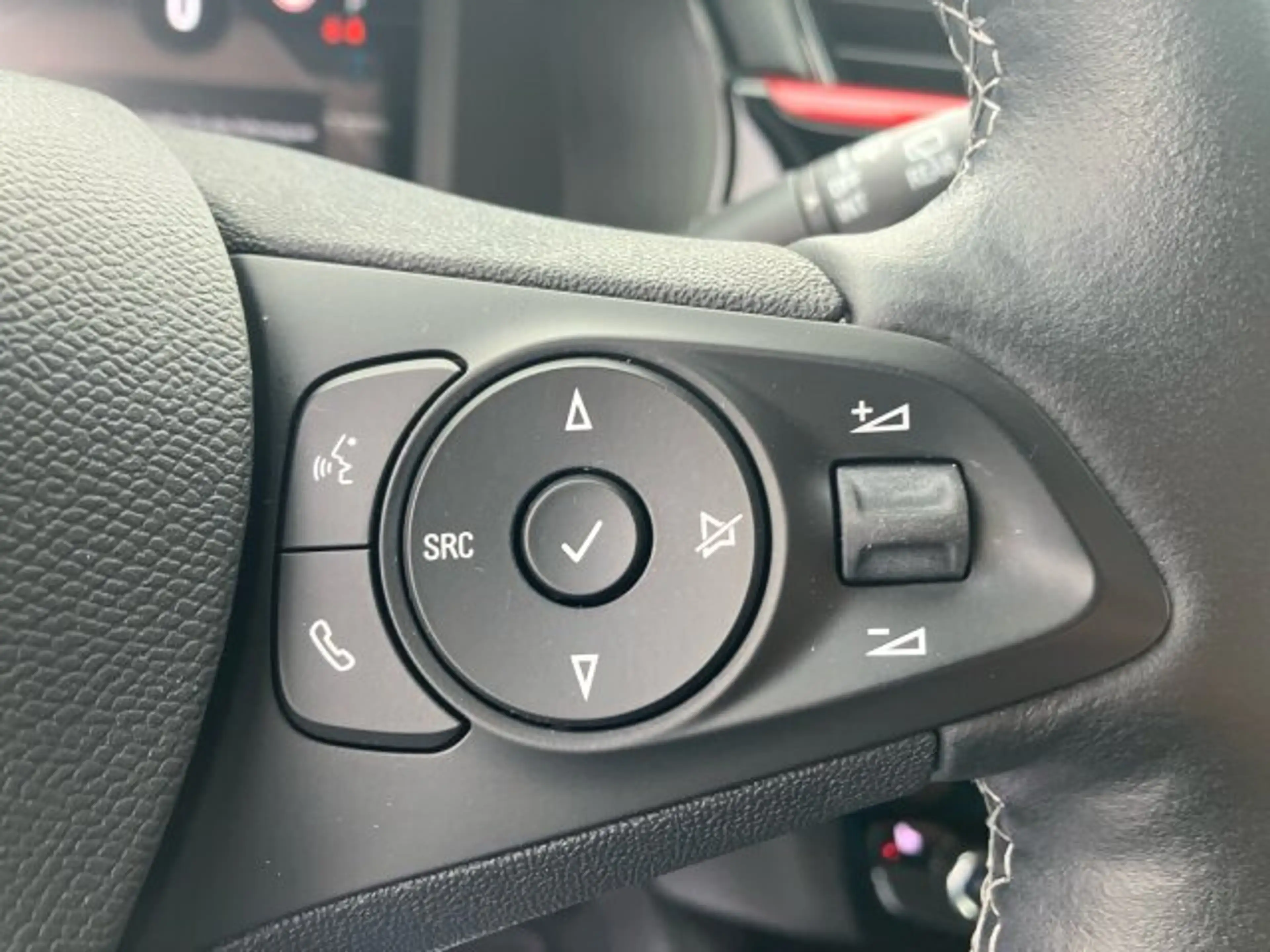 Opel Corsa-e GS Line Automatik Klimaautomatik Sitzheizung — photo 12
