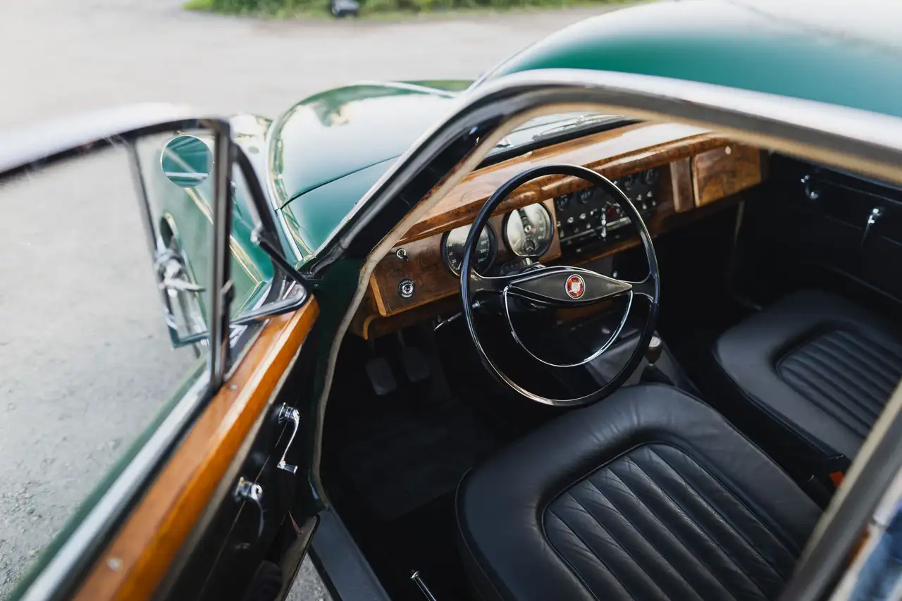 Jaguar MK II 3.8, foto 3