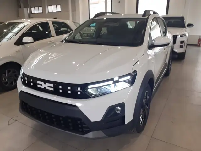 Dacia Sandero view 3