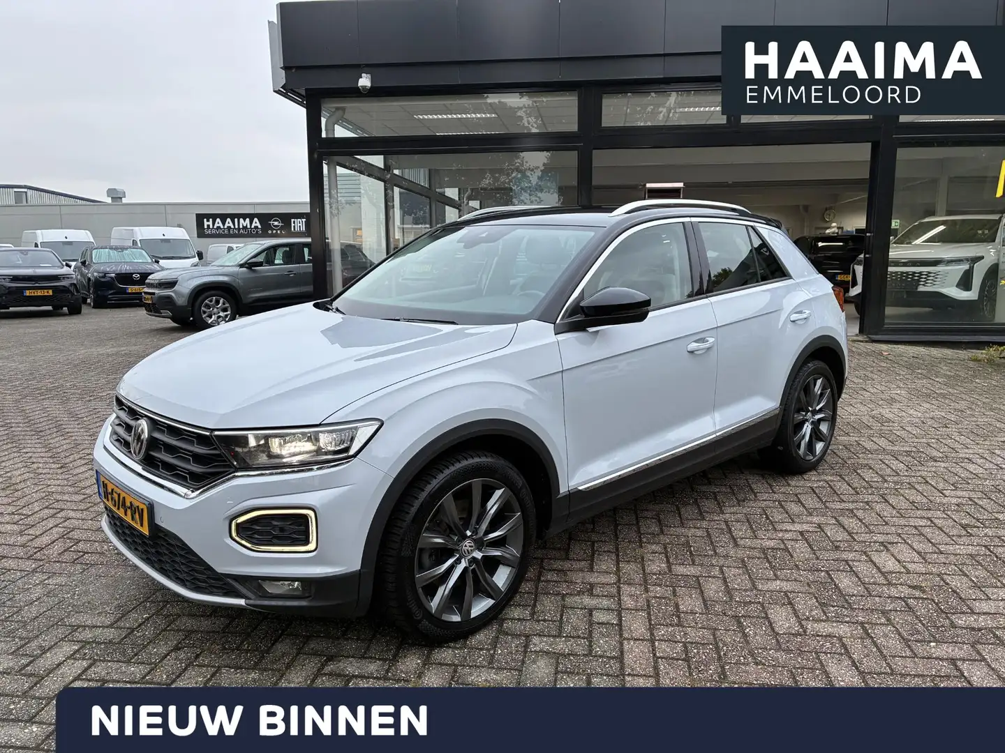 Volkswagen T-Roc 1.5 TSI Sport | Climate control | Navigatie | Park Blanc - 1